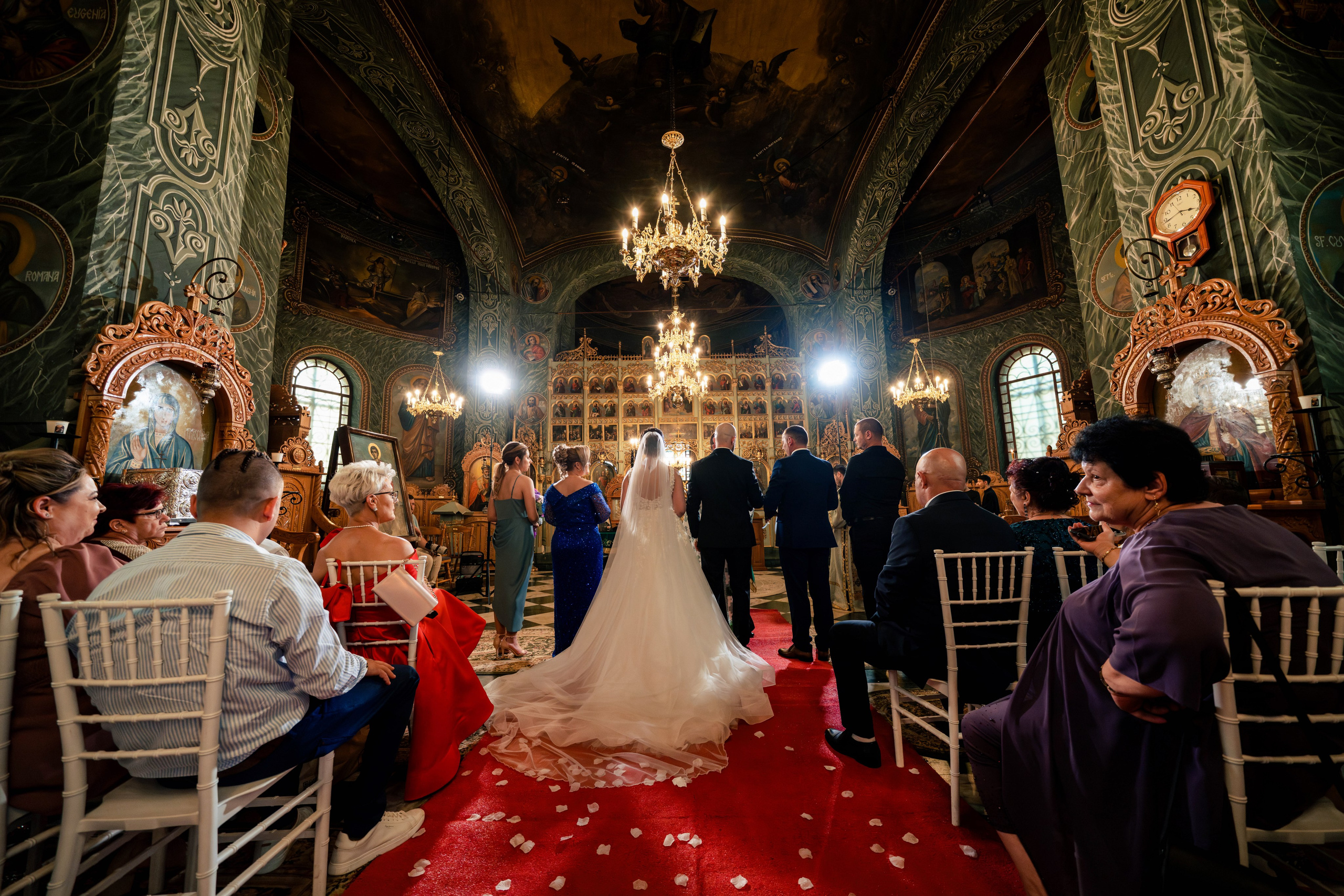 Crina & Cătălin. Acasă