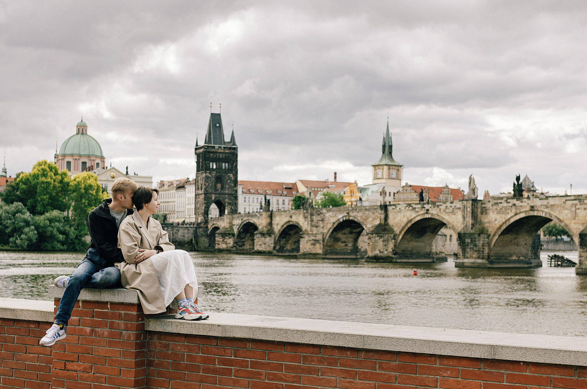 Вика и Женя в Праге. Family and wedding photographer in Prague Natalia Fedori