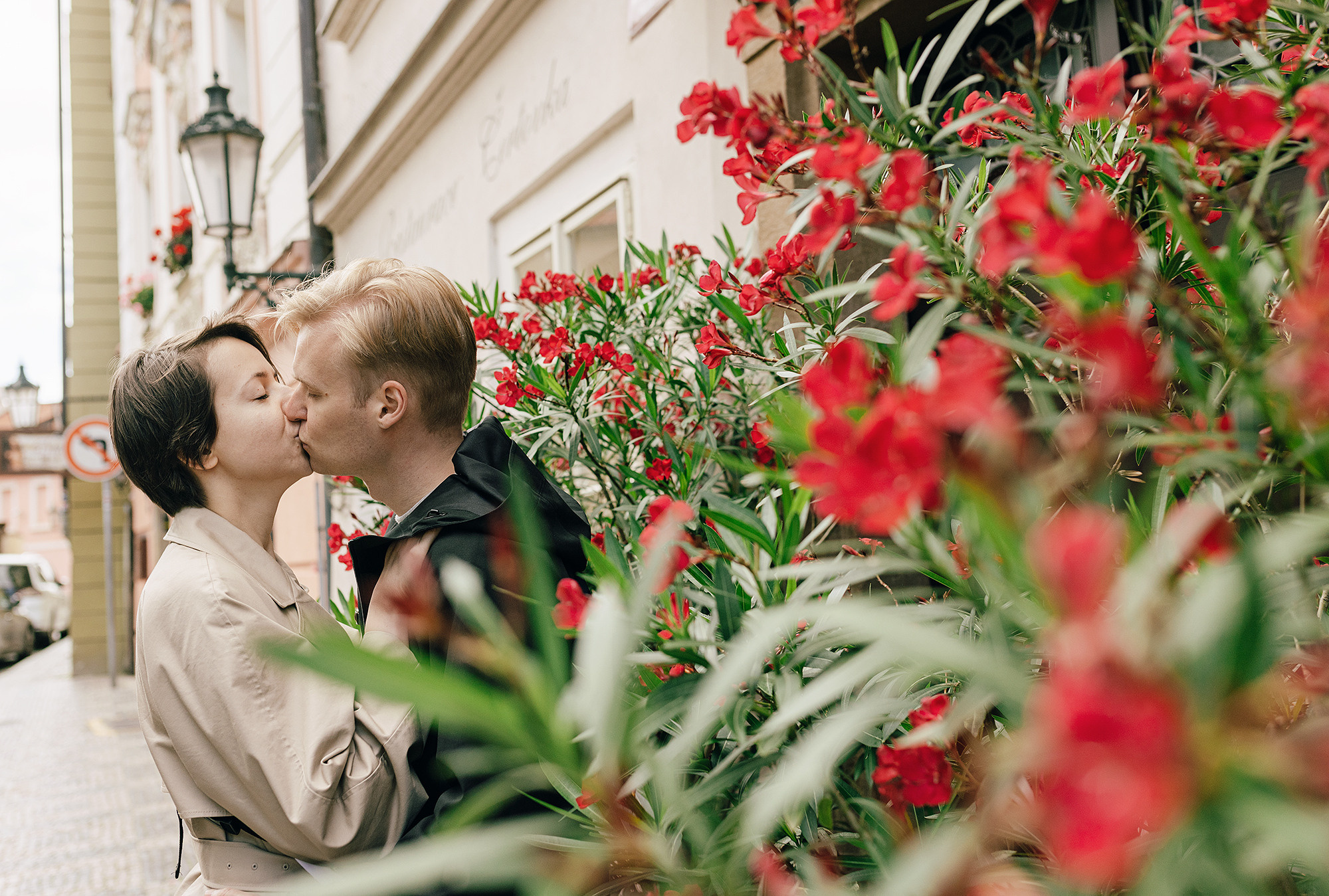 Вика и Женя в Праге. Family and wedding photographer in Prague Natalia Fedori