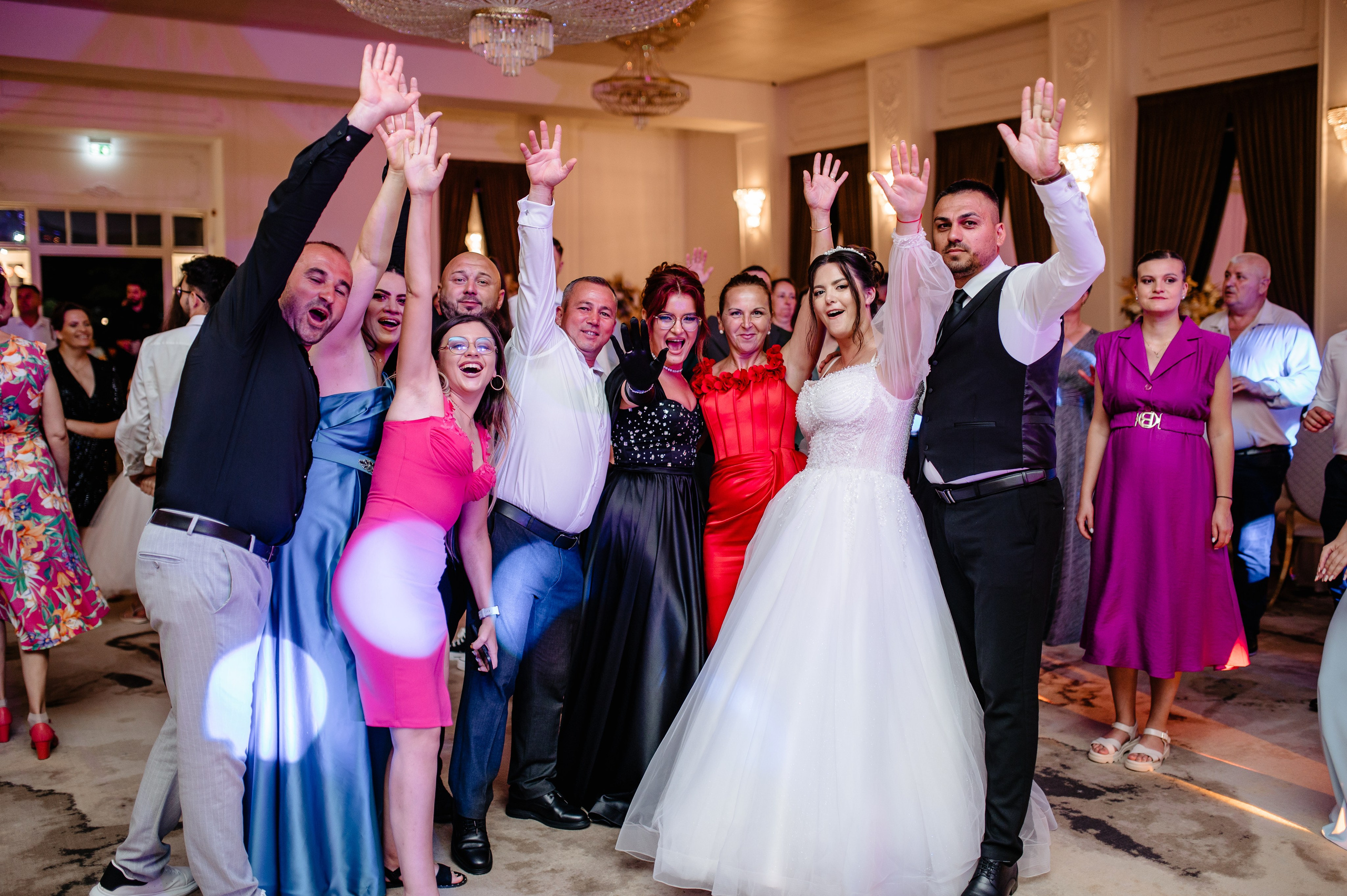 Georgiana & Eduard. Creativeiso.ro