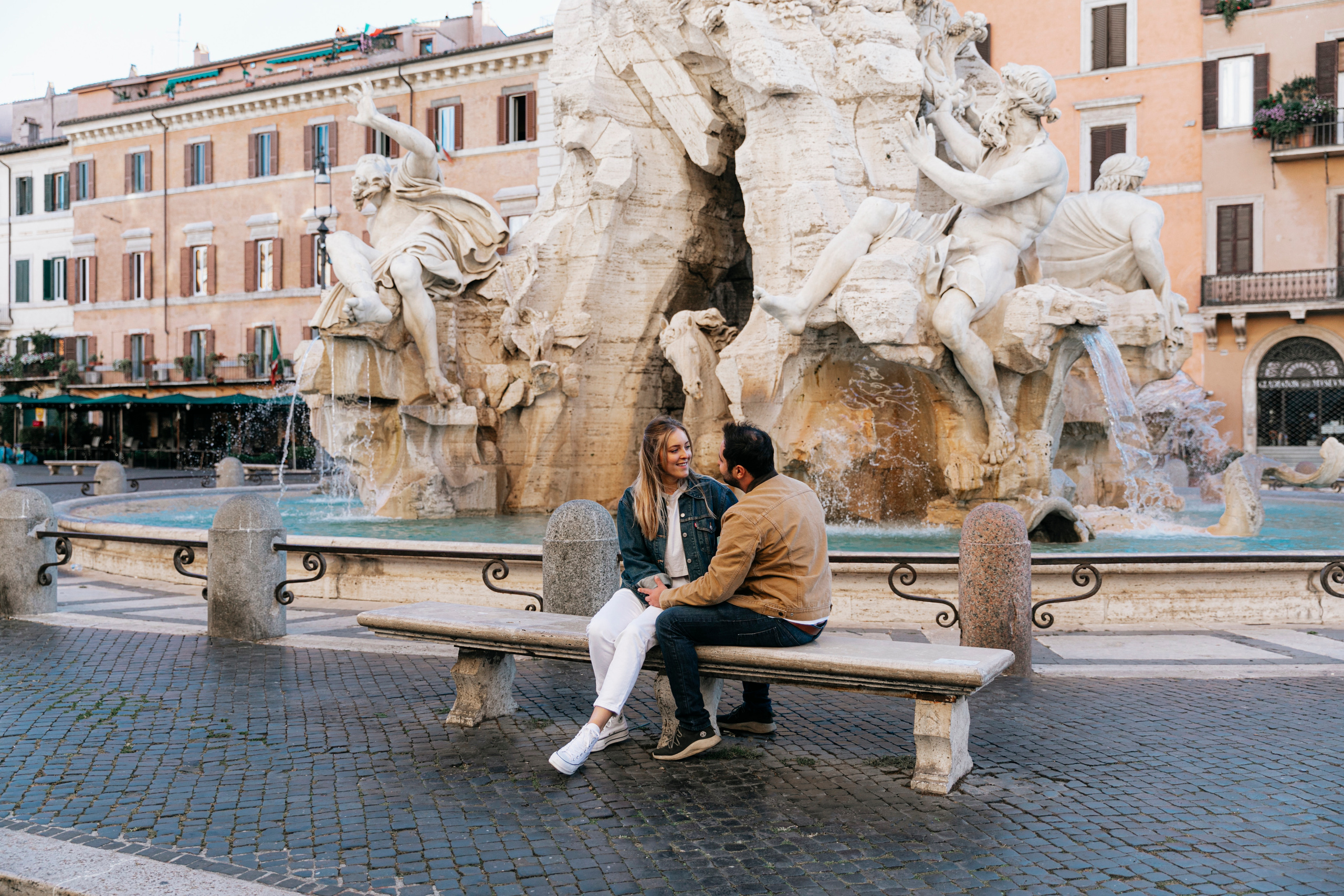 The Roman Streets. Photographer in Rome