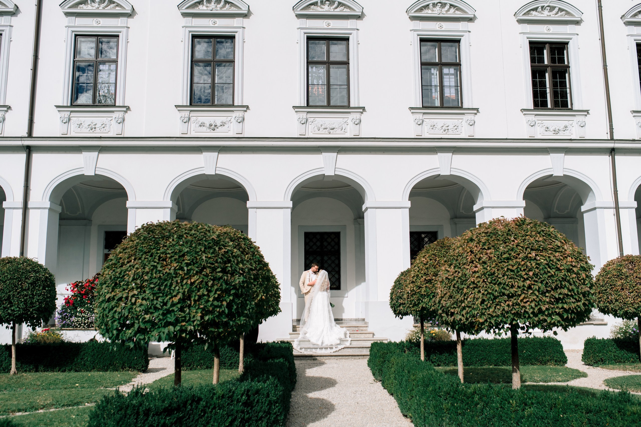 Https://anna-saribekyan.com/natalie-richard. Anna Saribekyan – Beste Hochzeitsfotografin in Würzburg, Top 10 in Deutschland