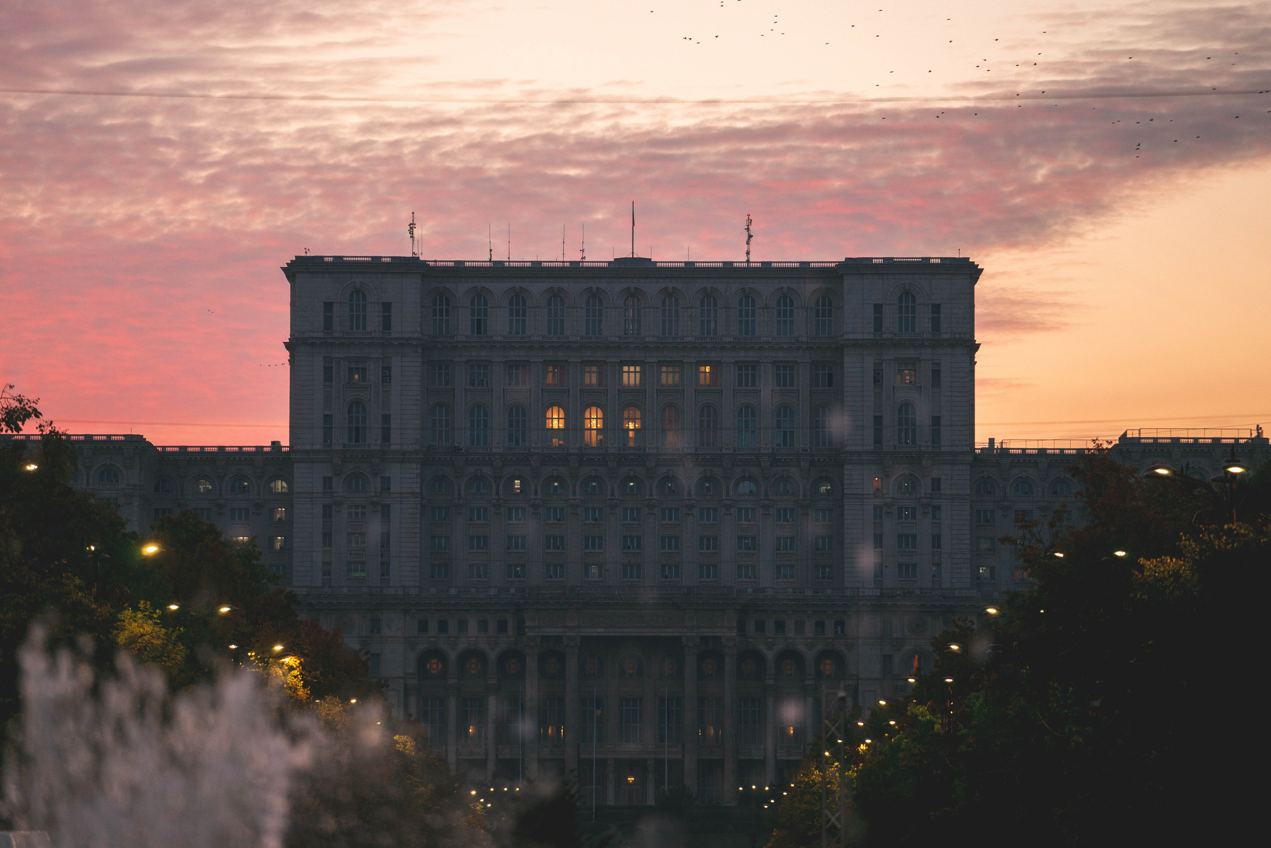 ALB — Alexandru-Laurențiu Bîrsan | Fotograf în București