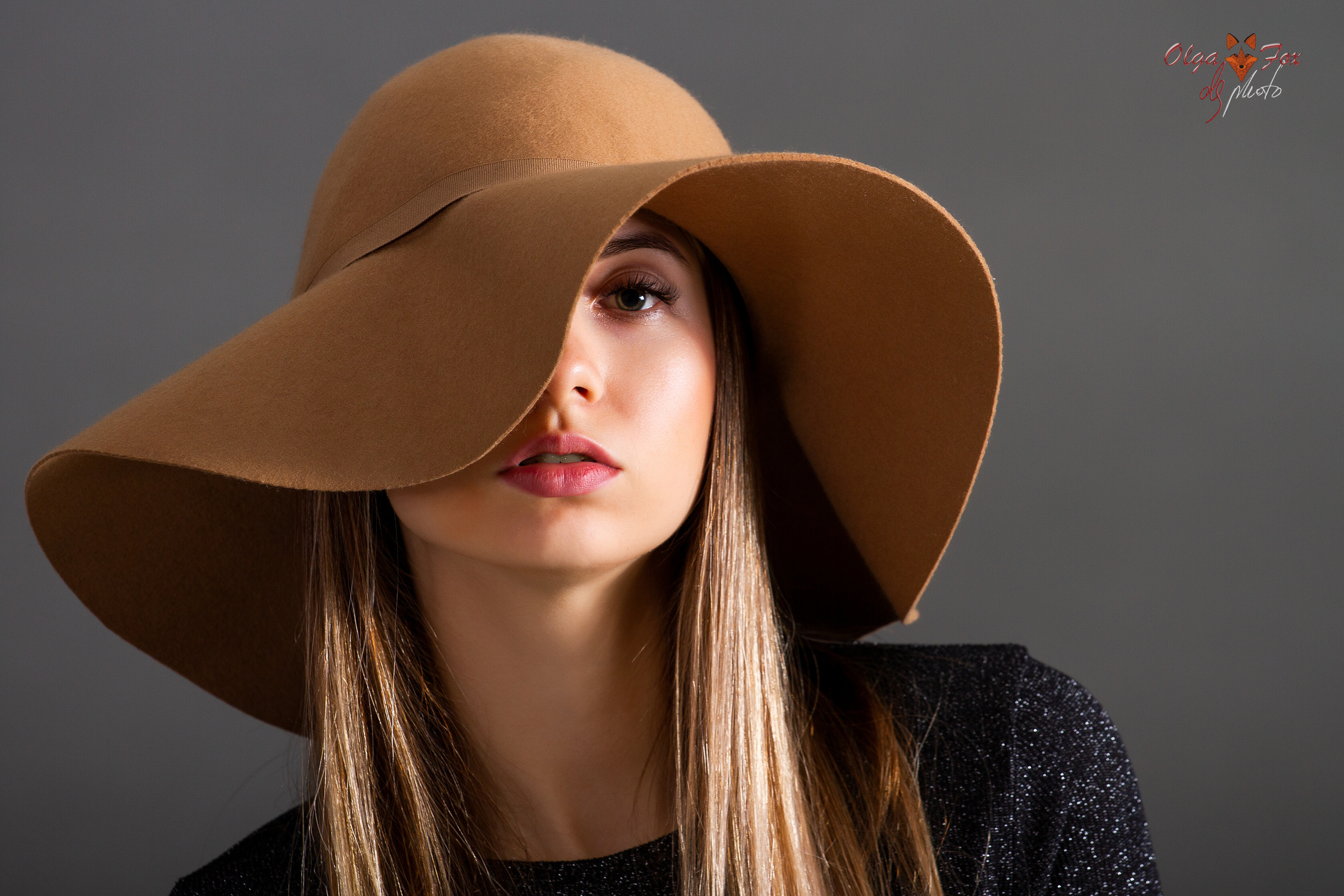 Фотосессия в студии, Афины. Студийная съёмка Афины. Фотограф Дмитрий Шевелёв, Афины.