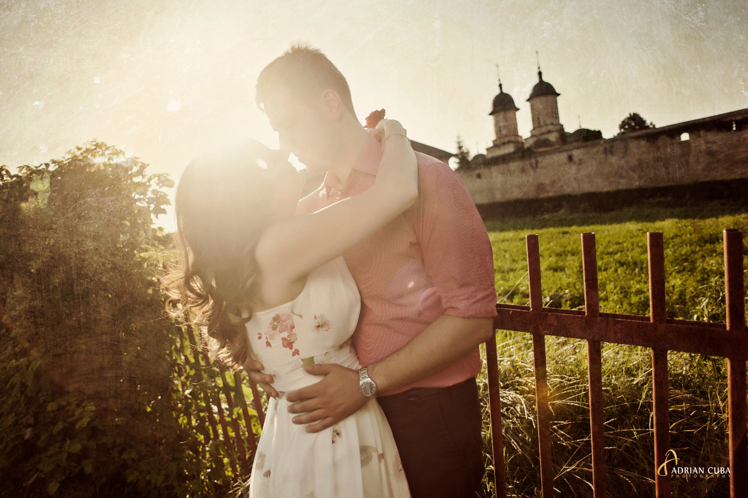 Sedinta foto Save the Date Iasi | Fotografie de logodna realizata de Adrian Cuba
