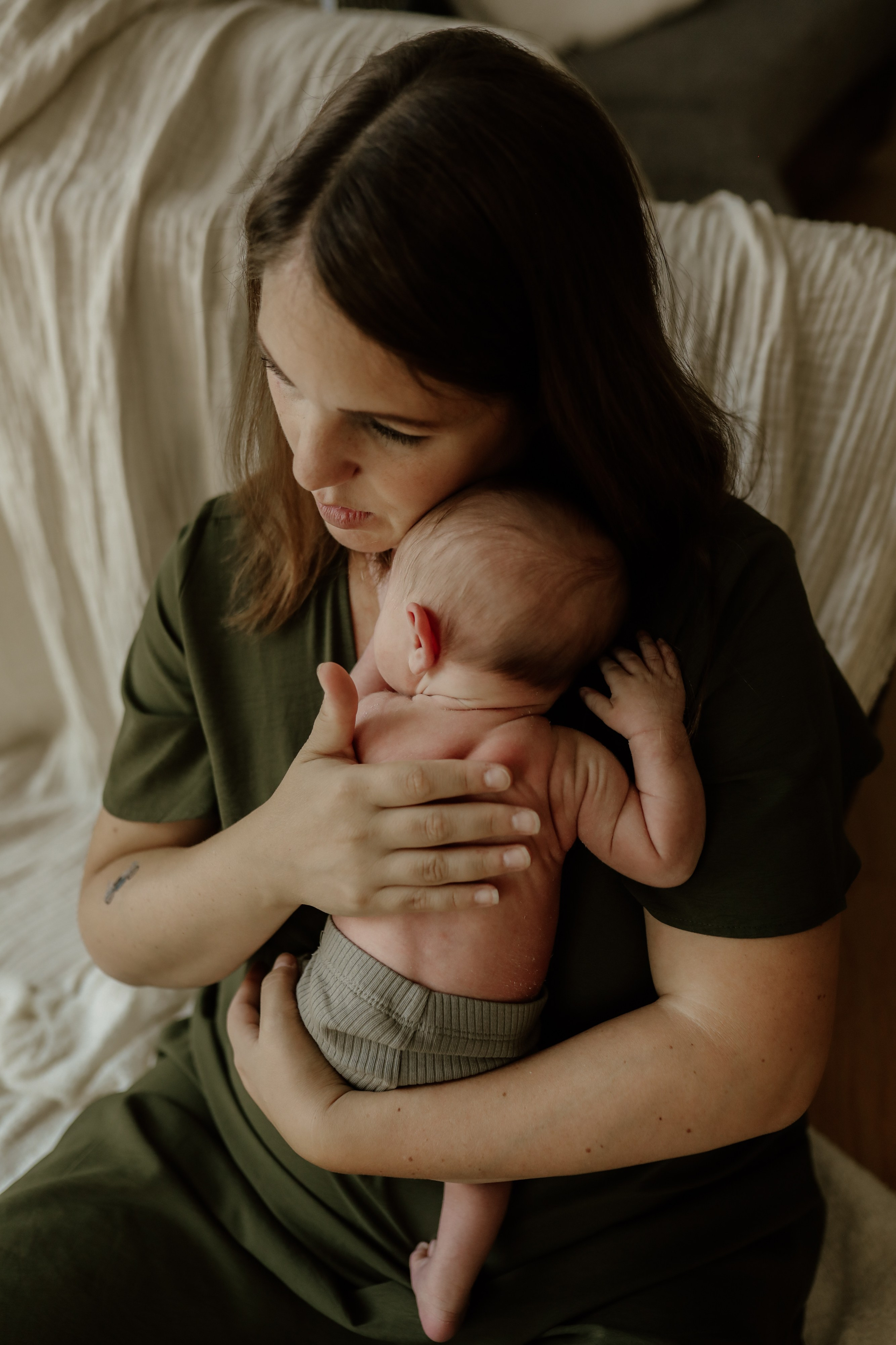 Newborn Fotoshooting ohne Stress?f. Hochzeitsfotograf und Familienfotograf in Neustadt an der Weinstraße, Haßloch, Ludwigshafen, Speyer und Landau - Ekaterina Seoud