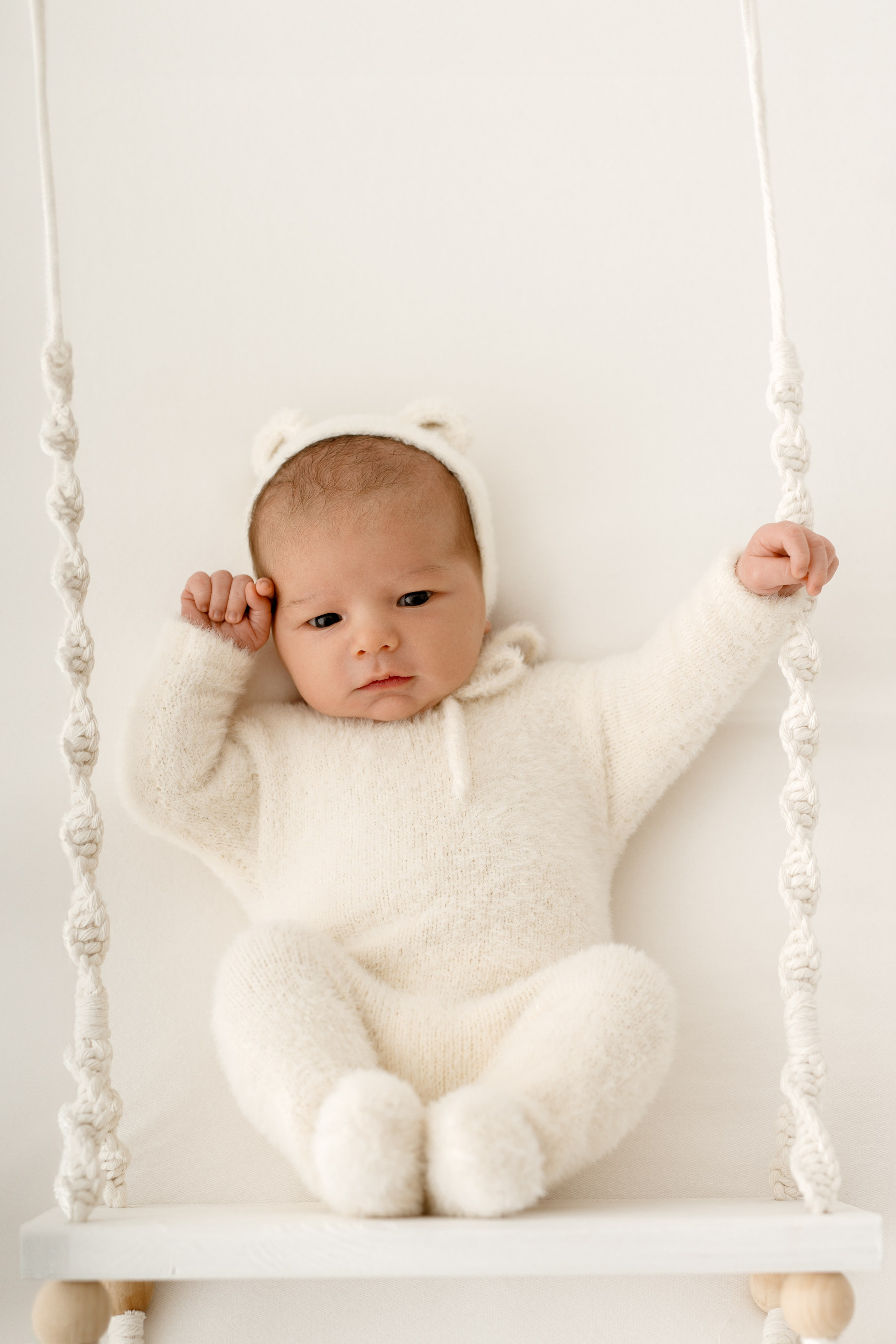Malutki Szymuś na swojej pierwszej sesji. Fotograf Łódź - sesja ciążowa, noworodkowa, dziecięca. Studio w Łodzi