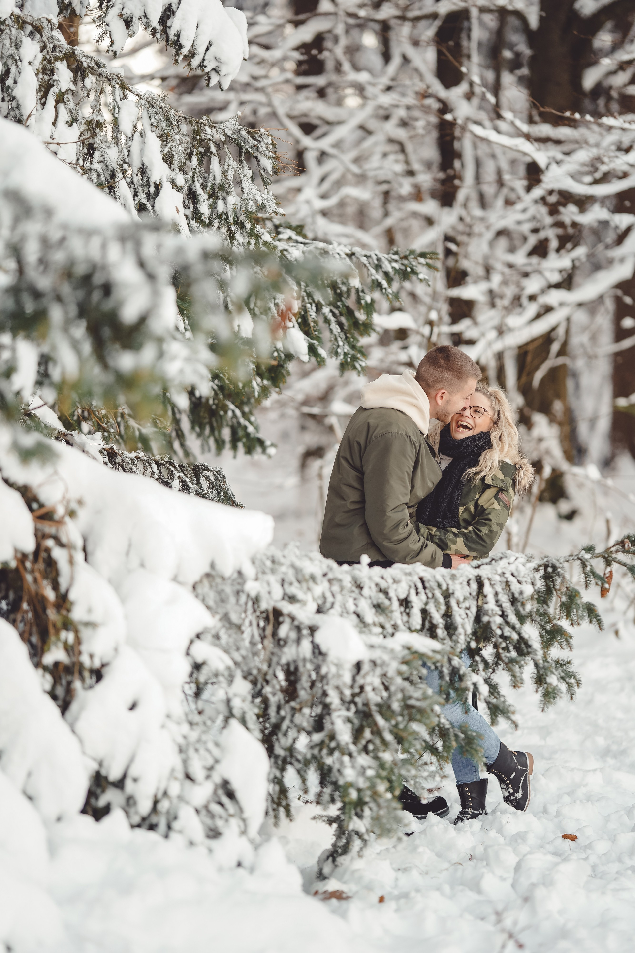 Winter Lovestory. Portraitfotografie in Gründau Elena Ohnstedt