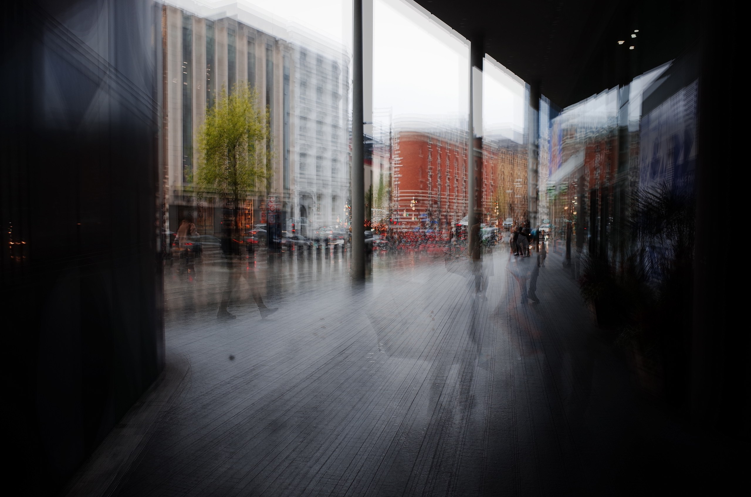 English (not yet summer) rain. Виктория Дини. Арт-фотография