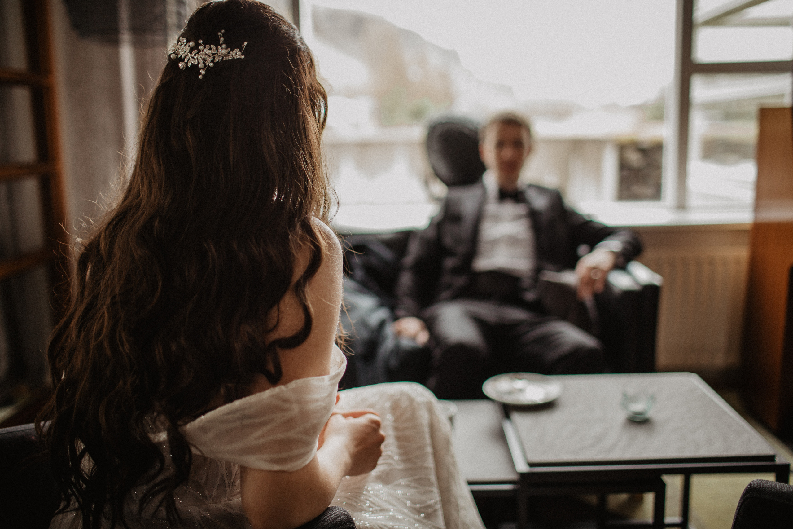 Elopement at secret canyon Iceland and diamond black beach. Iceland elopement photo and video | Nikolaichik Photo