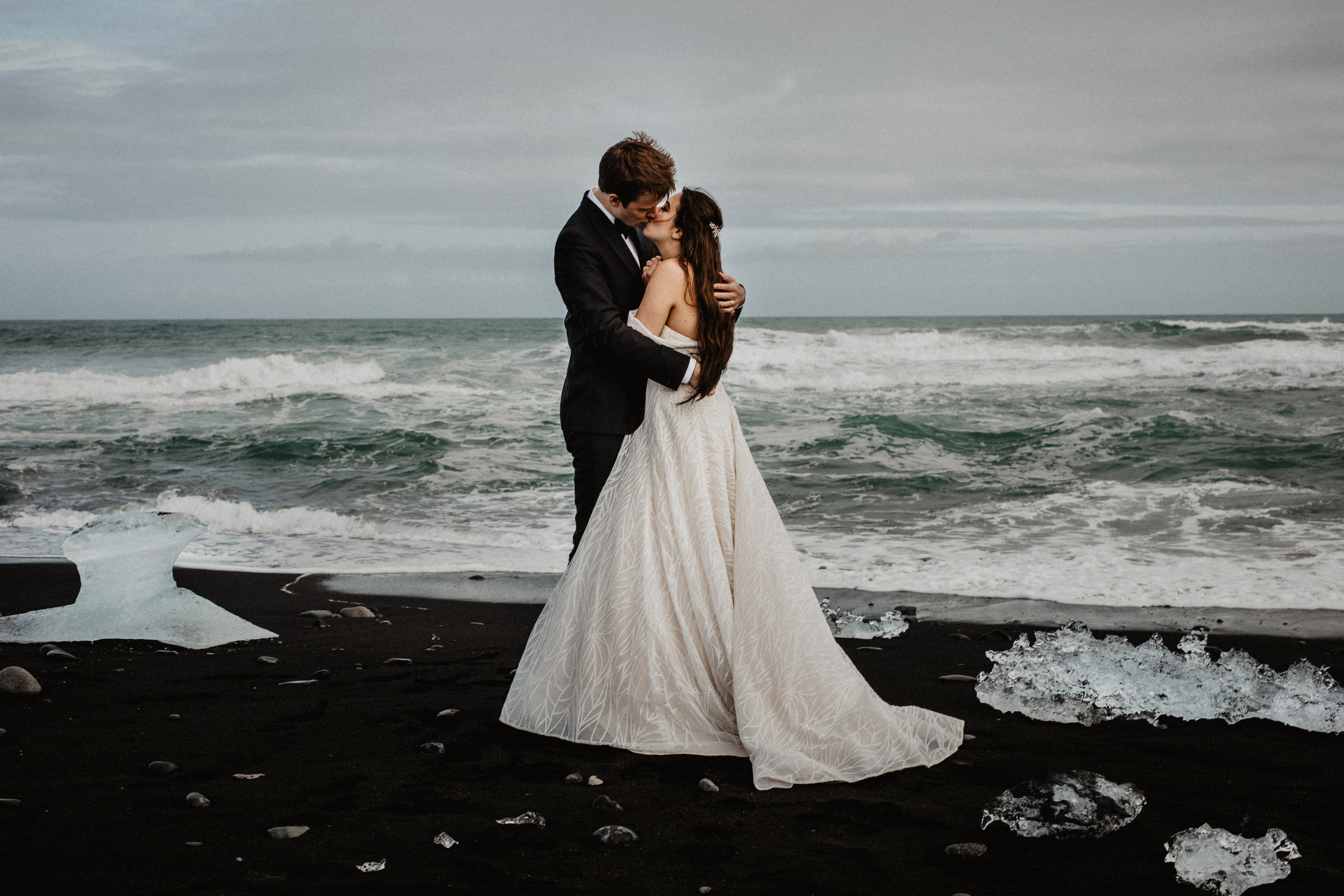 diamond black beach wedding