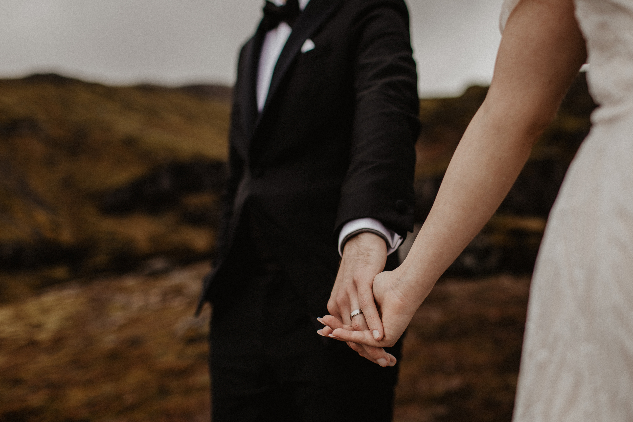 Elopement at secret canyon Iceland and diamond black beach. Iceland elopement photo and video | Nikolaichik Photo