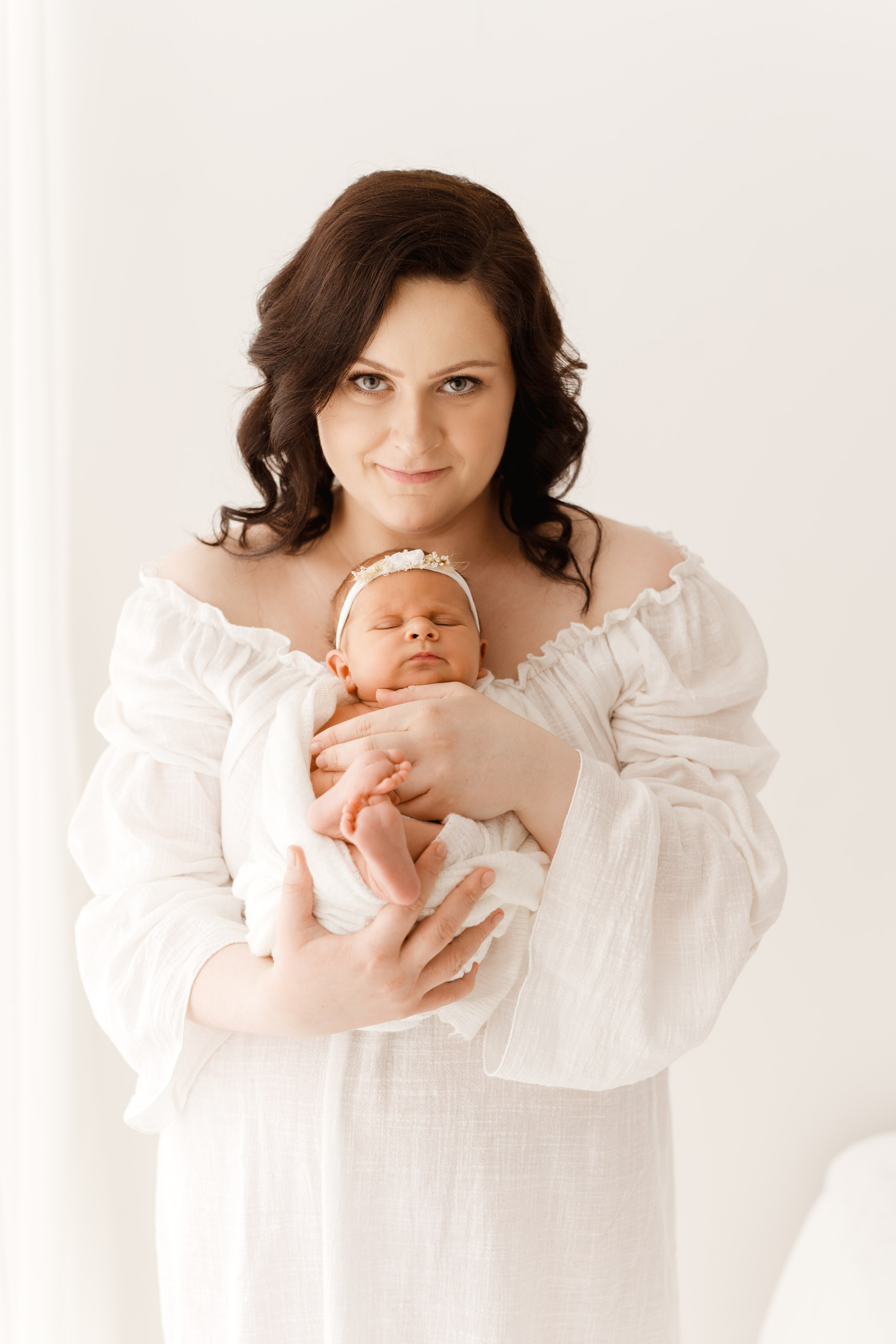 Pierwsza sesja Amelki. Fotograf Łódź - sesja ciążowa, noworodkowa, dziecięca. Studio w Łodzi