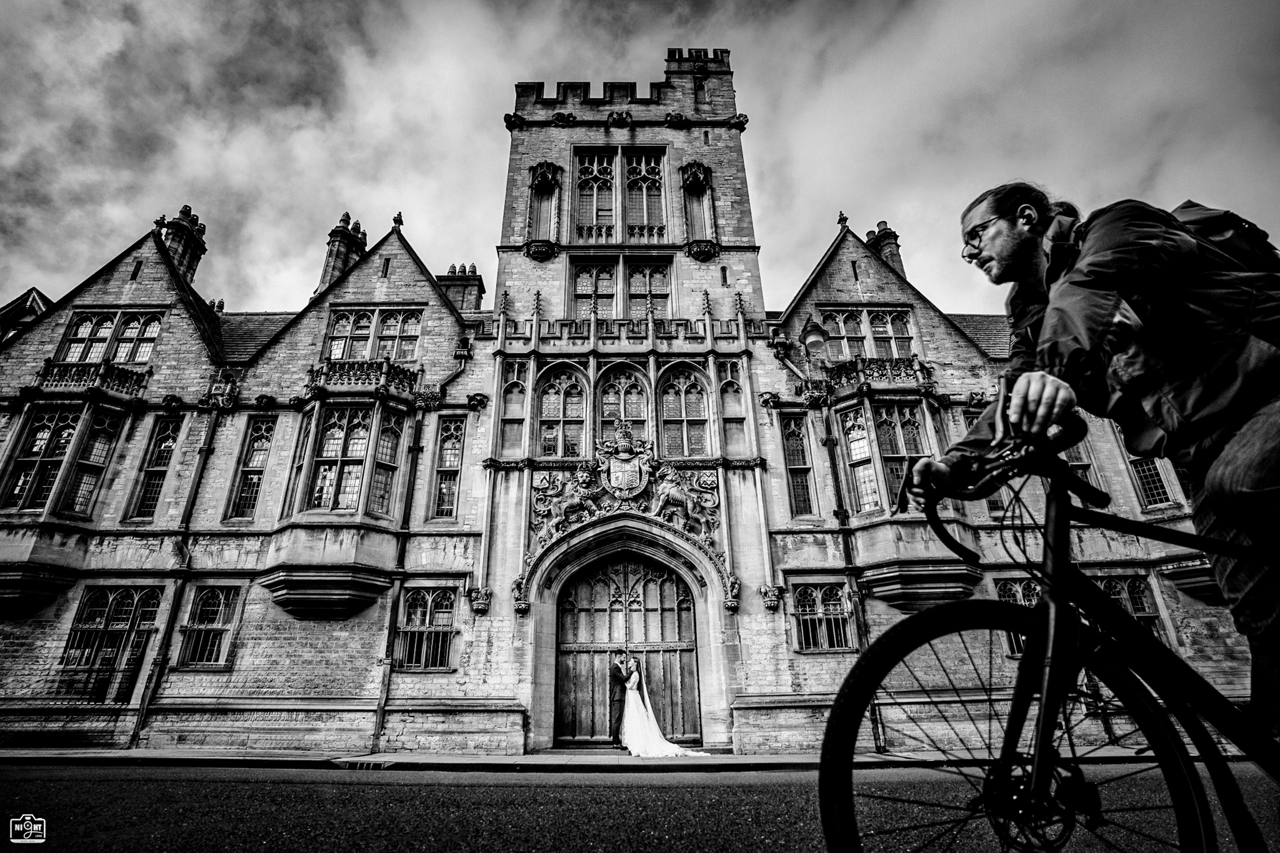 FOTO VIDEO EVENIMENTE IN LONDRA, UK - NIGHT LENS - Nunta, Botez, Aniversare