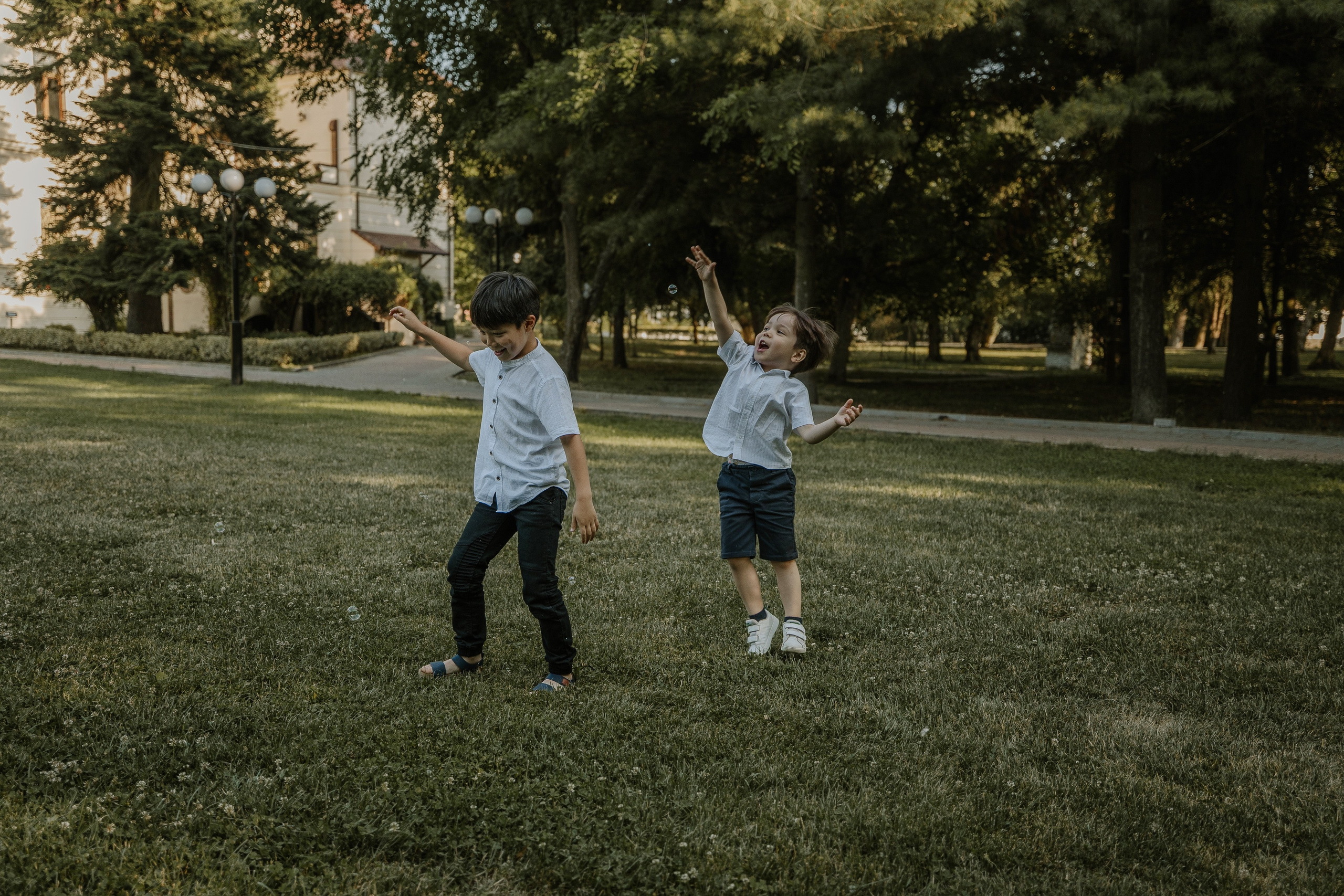 1 an de calatorie sub soare, minunata Hana!. Emotions Photo Art