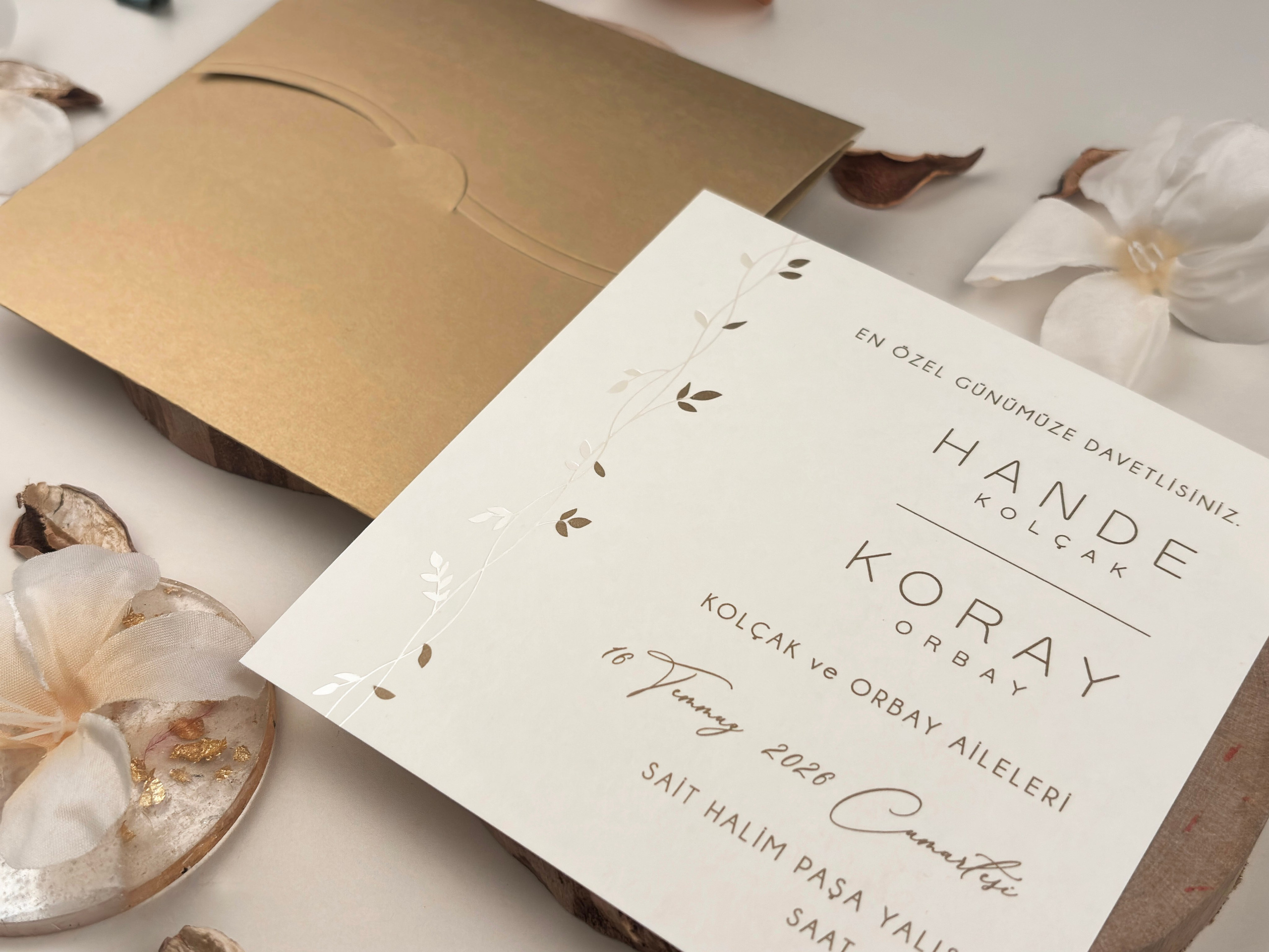 Invitații Elegante și Refined: Catalogul Ellite | Nunta, Petreceri, Evenimente Corporate.- invitații nuntă - modele invitații nuntă - invitații nuntă 2025 - invitații de nuntă elegante - invitații de nuntă personalizate - invitații nuntă online - invitații nuntă handmade - catalog invitații nuntă - invitații originale nuntă - invitații de nuntă moderne - invitații nuntă vintage - invitații nuntă rustice - invitații nuntă clasice - design invitații nuntă - invitații de nuntă cu tematică.- invitații nuntă florale - invitații nuntă boho - invitații nuntă aurii - invitații nuntă minimaliste - invitații nuntă cu sigiliu - invitații nuntă cu acuarelă - invitații nuntă cu fotografie - invitații nuntă cu inițiale - invitații nuntă elegante alb-negru - invitații nuntă cu hârtie texturată - invitații nuntă cu decupaj laser - invitații nuntă cu flori uscate. - print invitații nuntă - invitații nuntă personalizate cu numele mirilor - invitații nuntă cu plic inclus - invitații nuntă cu cartolină dublă - invitații nuntă calitate premium - invitații nuntă ieftine - invitații nuntă rapide.- invitații nuntă România - invitații nuntă București / Botoșani . Iași suceava- invitații nuntă cu livrare în țară - invitații nuntă online România.- „Invitație de nuntă elegantă cu design floral și plic crem” - „Model de invitație de nuntă vintage cu sigiliu de ceară” - „Set complet invitații de nuntă personalizate cu inițialele mirilor” - „Invitație de nuntă modernă cu design minimalist și text negru pe fundal alb” - „Invitație de nuntă rustică pe hârtie kraft cu șnur de iută” - „Invitație de nuntă cu decupaj laser și detalii aurii” - „Invitație de nuntă în stil boho cu imprimeu floral colorat” - „Invitație romantică de nuntă cu flori uscate și panglică din satin” - „Invitație de nuntă clasică cu monogramă și font caligrafic” - „Invitație de nuntă în stil glamour cu folie aurie și text embosat”- „Model de invitație de nuntă 2025 cu design elegant și font modern” - „Cele mai noi invitații de nuntă 2025 – stil floral, sofisticat”