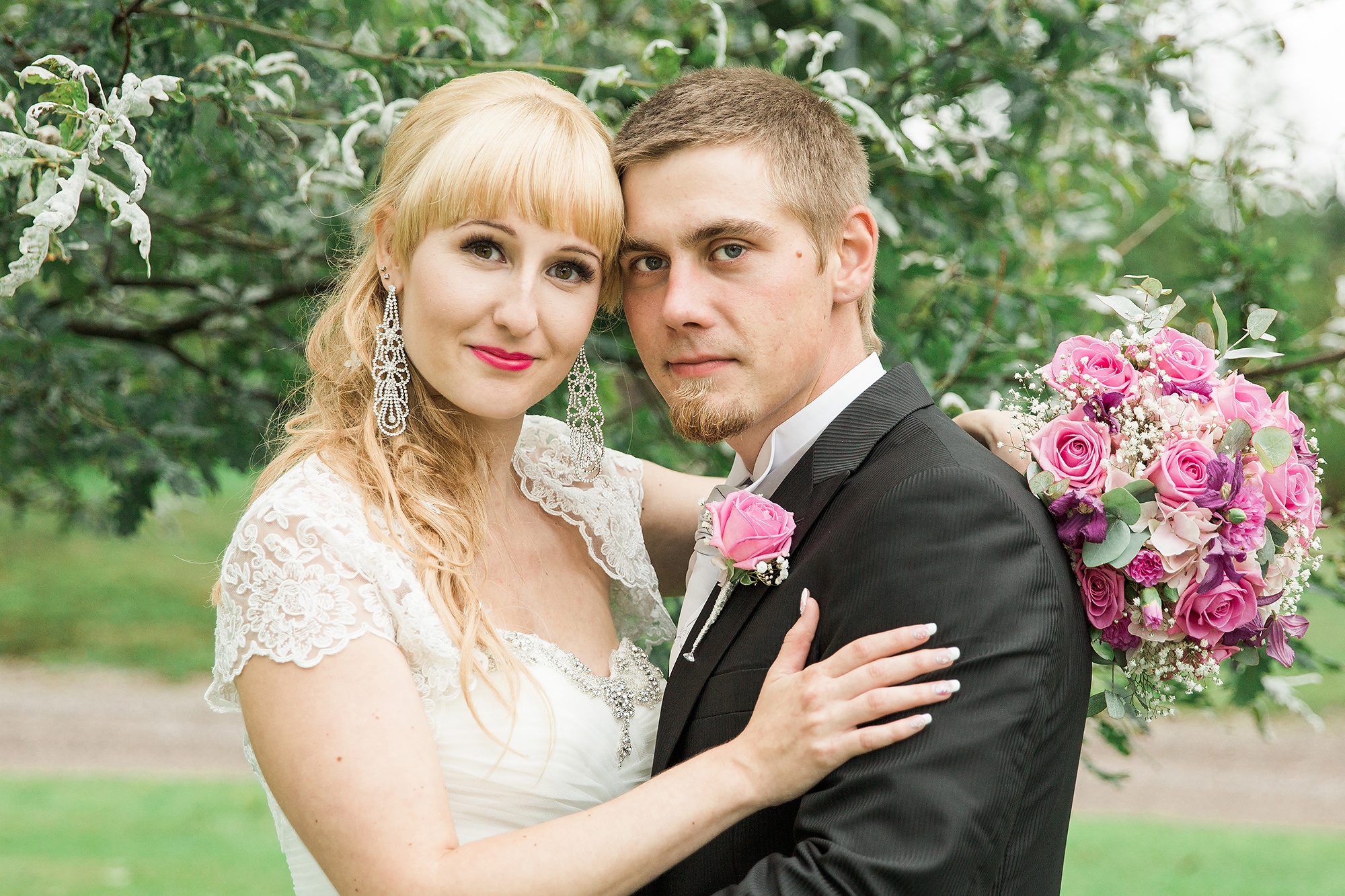 Hääkuvaus Messilässä ja Lahden Ristinkirkossa