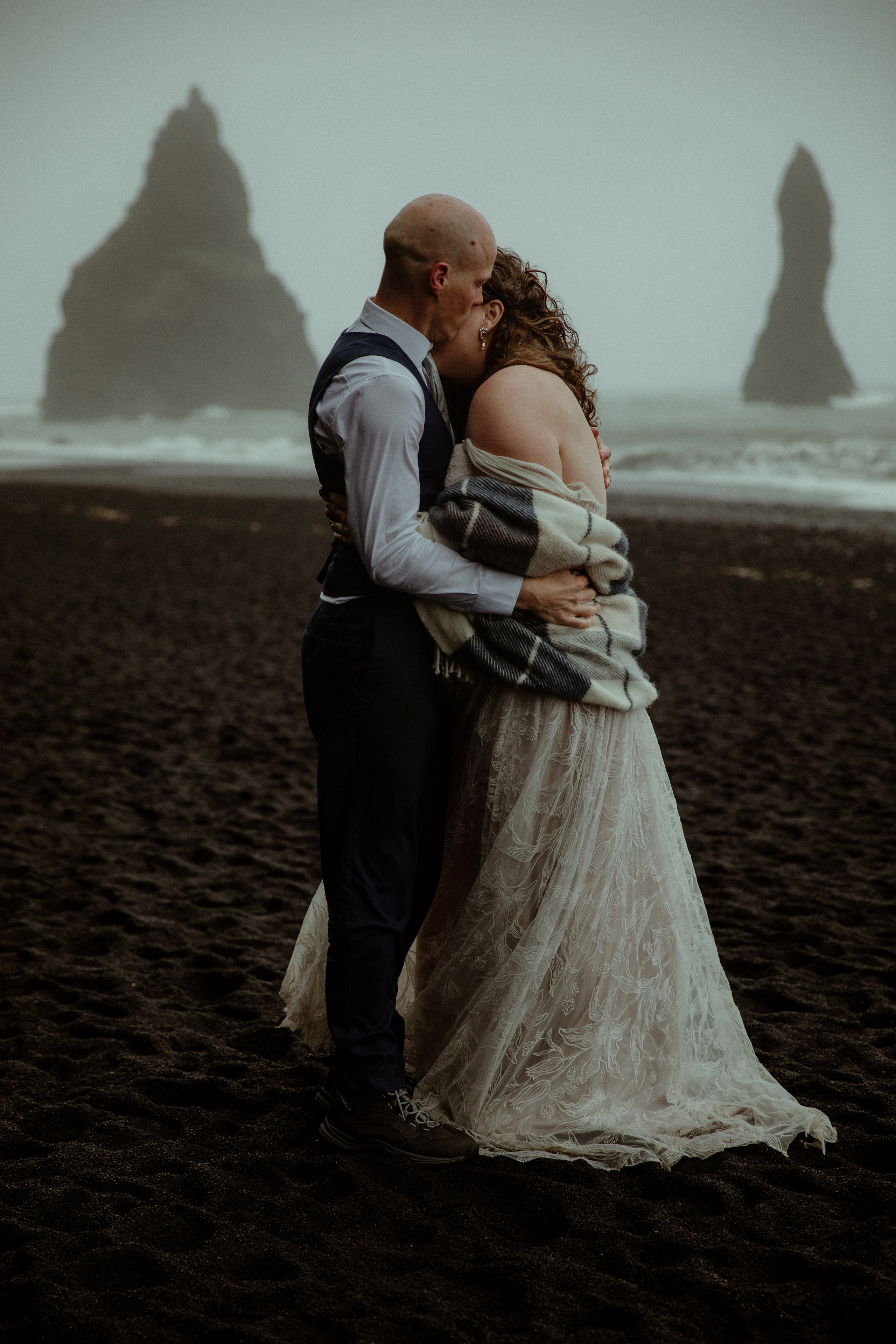 Iceland Elopement at Black Sand Beach. Iceland elopement photo and video | Nikolaichik Photo
