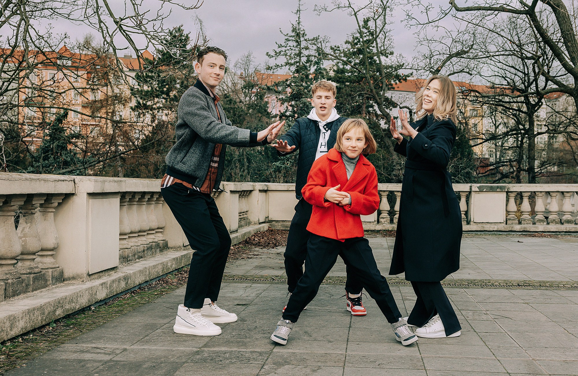 Наталья с семьей. Rodinný a svatební fotograf v Praze