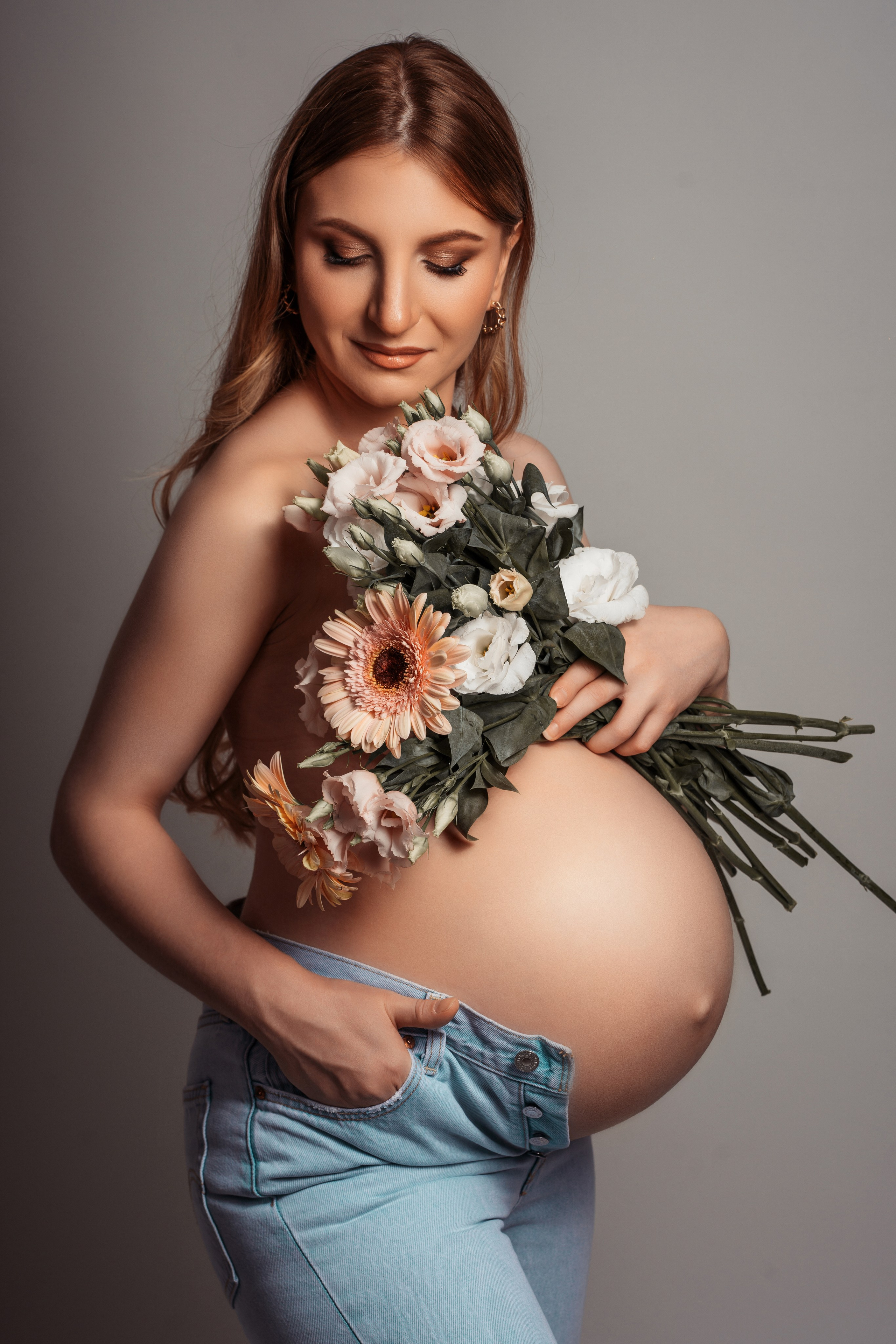 Photographe grossesse Paris, Pregnancy photographer Paris. Photographer in Paris