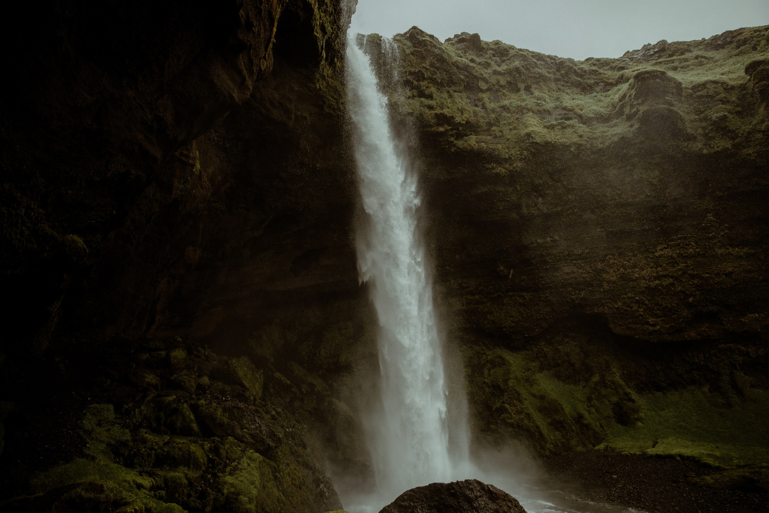 Iceland Elopement at Black Sand Beach. Iceland elopement photo and video | Nikolaichik Photo