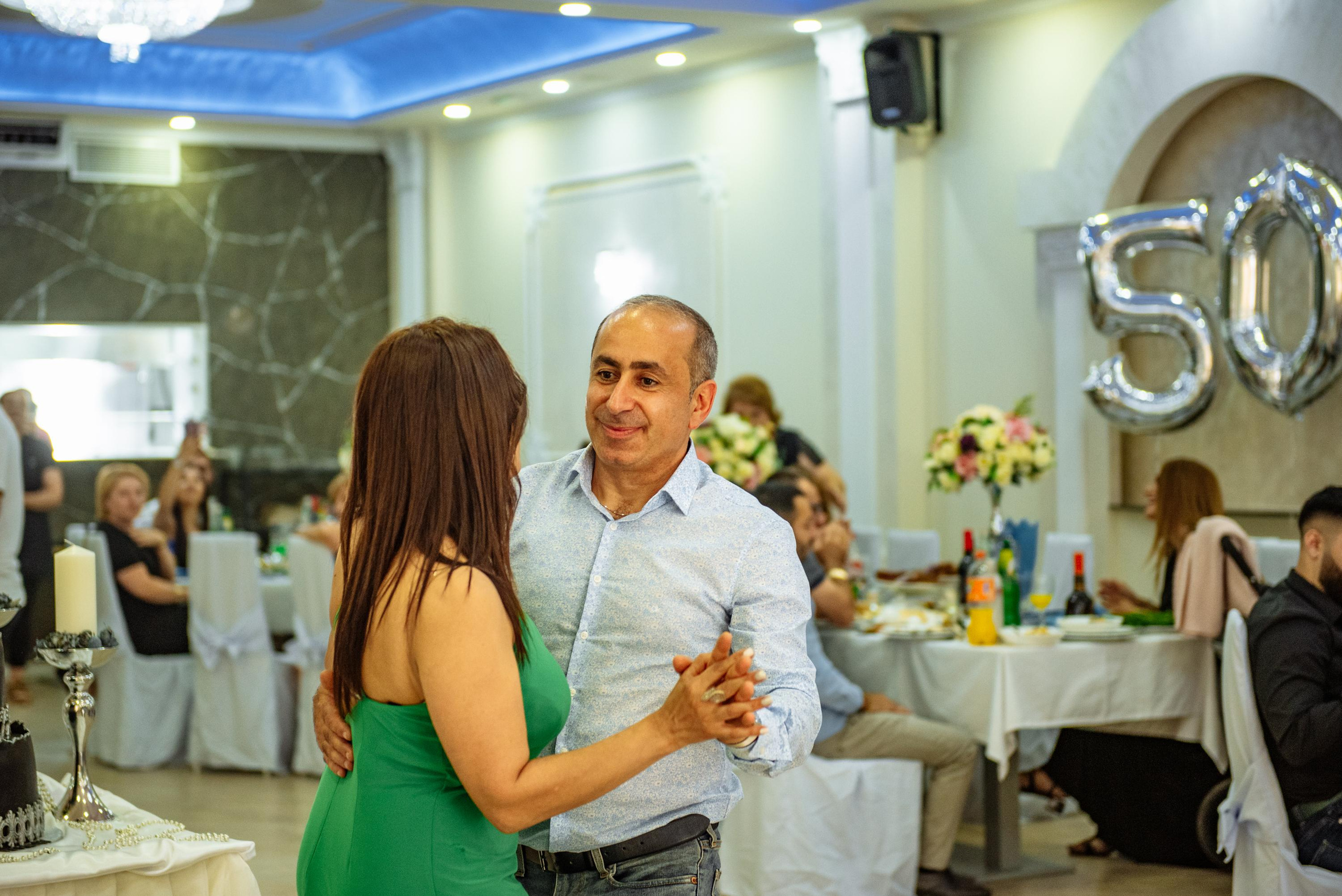 Hakob 50 años cumpleaños. Professional photography services in Barcelona by Ekaterina Gasanova