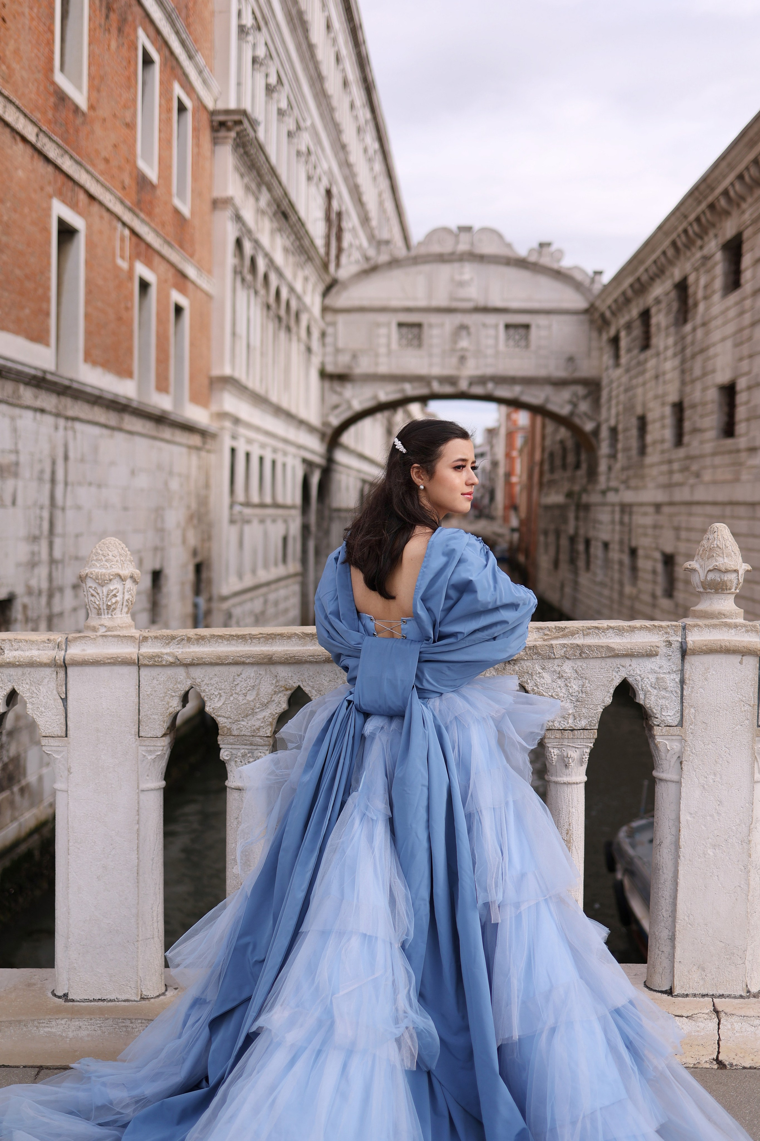 Quinceañera photoshoot in Italy