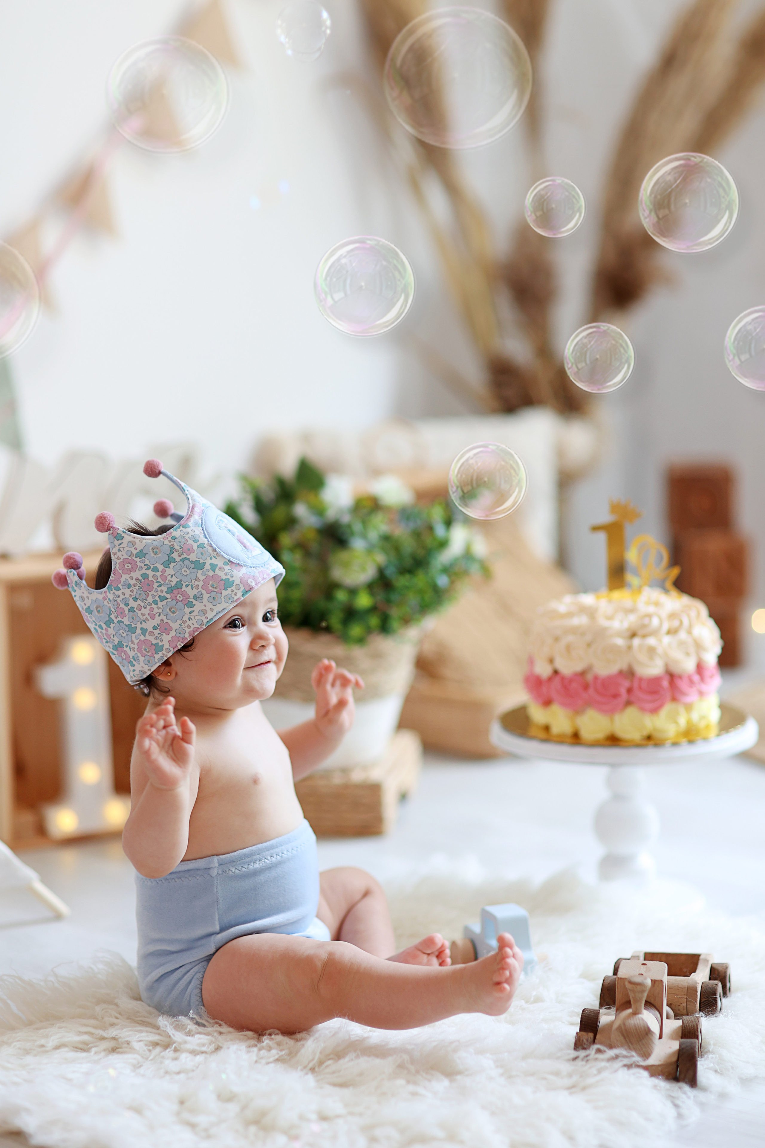 SMASH CAKE * cumpleaños. Fotografía de Eventos, Embarazo y Familiar en Pirineos