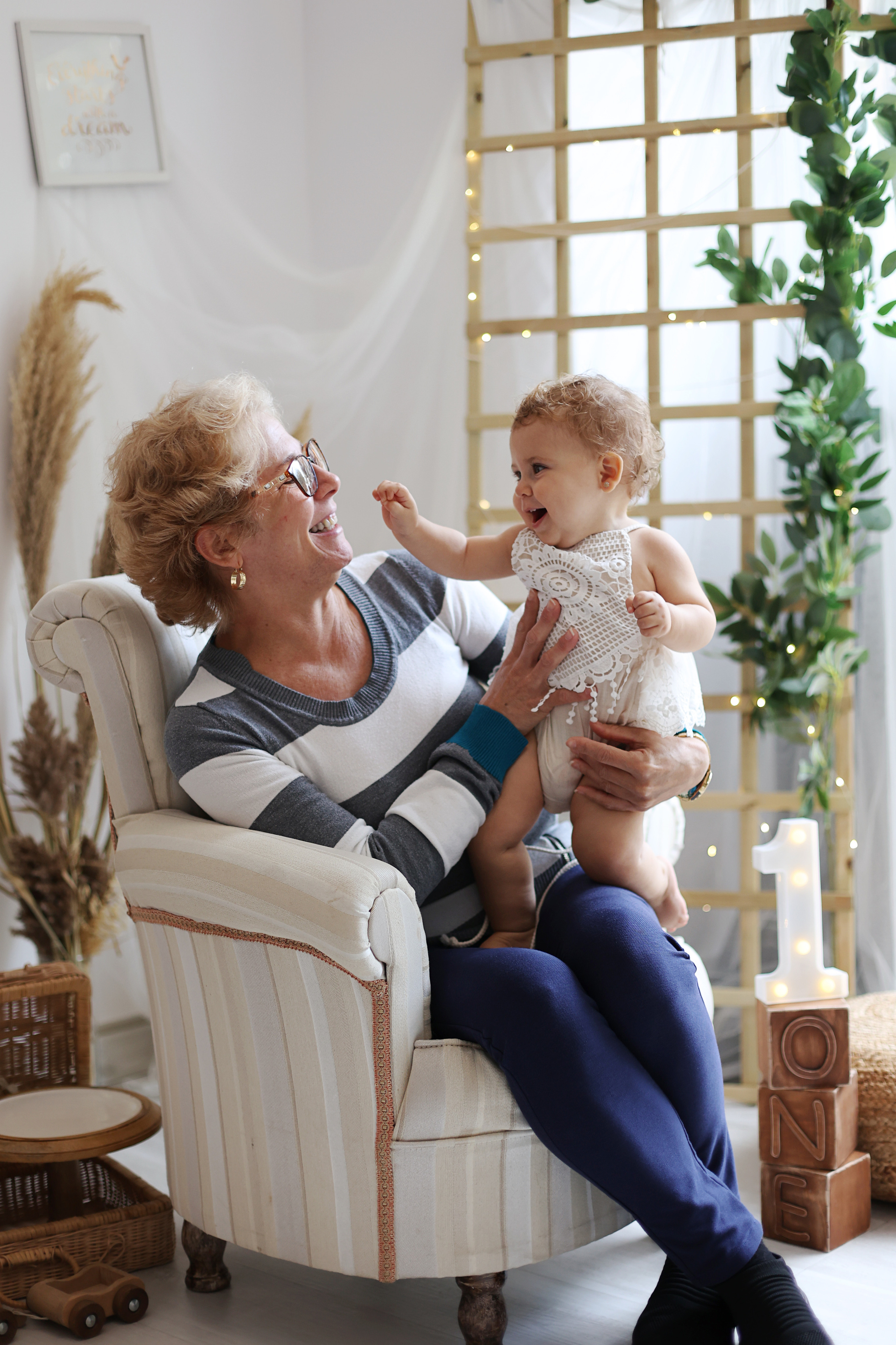 SMASH CAKE * cumpleaños. Fotografía de Eventos, Embarazo y Familiar en Pirineos