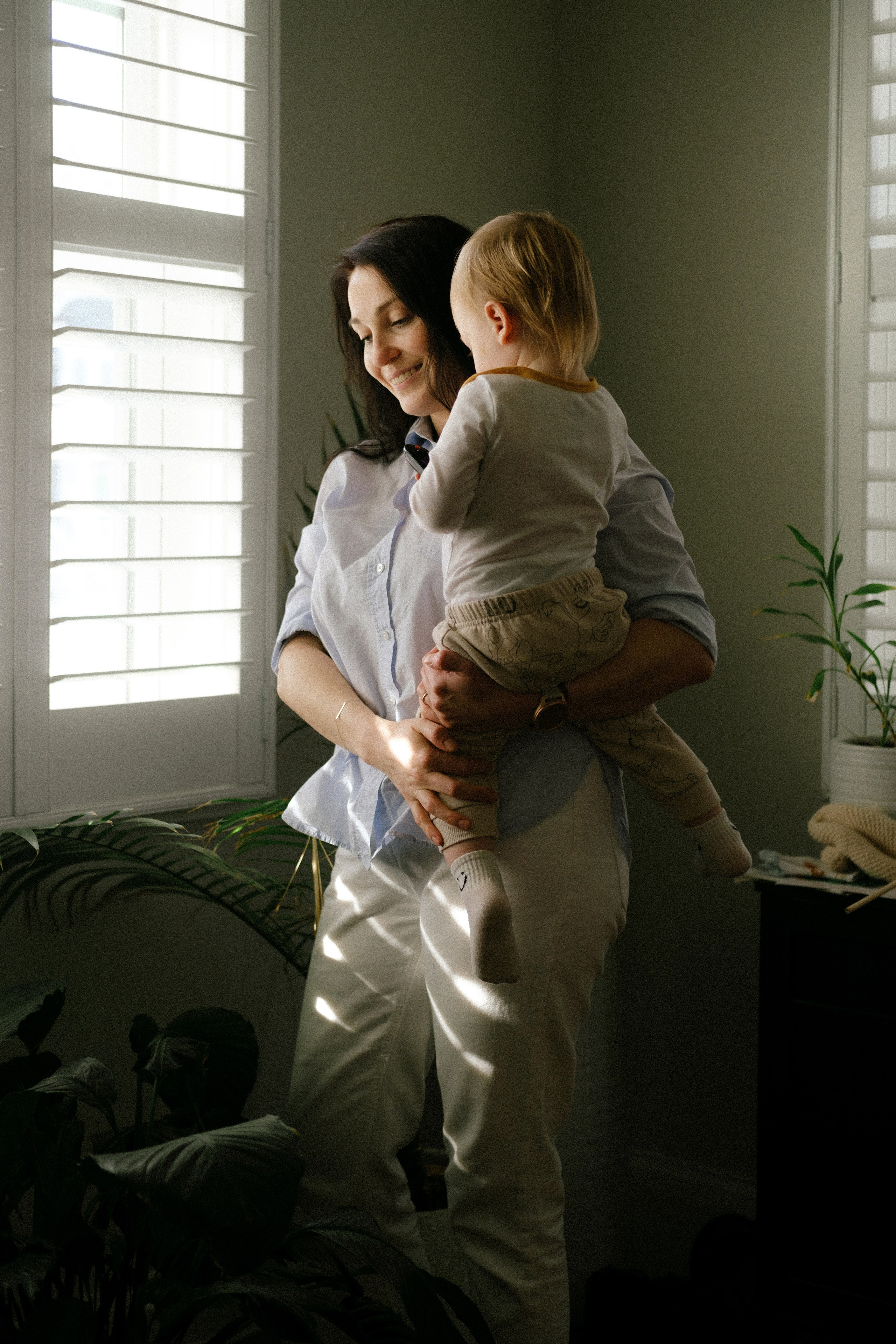 Family Photography Portfolio | Artistic & Documentary Family Sessions in Richmond, VA. Family Photographer Anna Dobrovolskaia | Richmond, VA