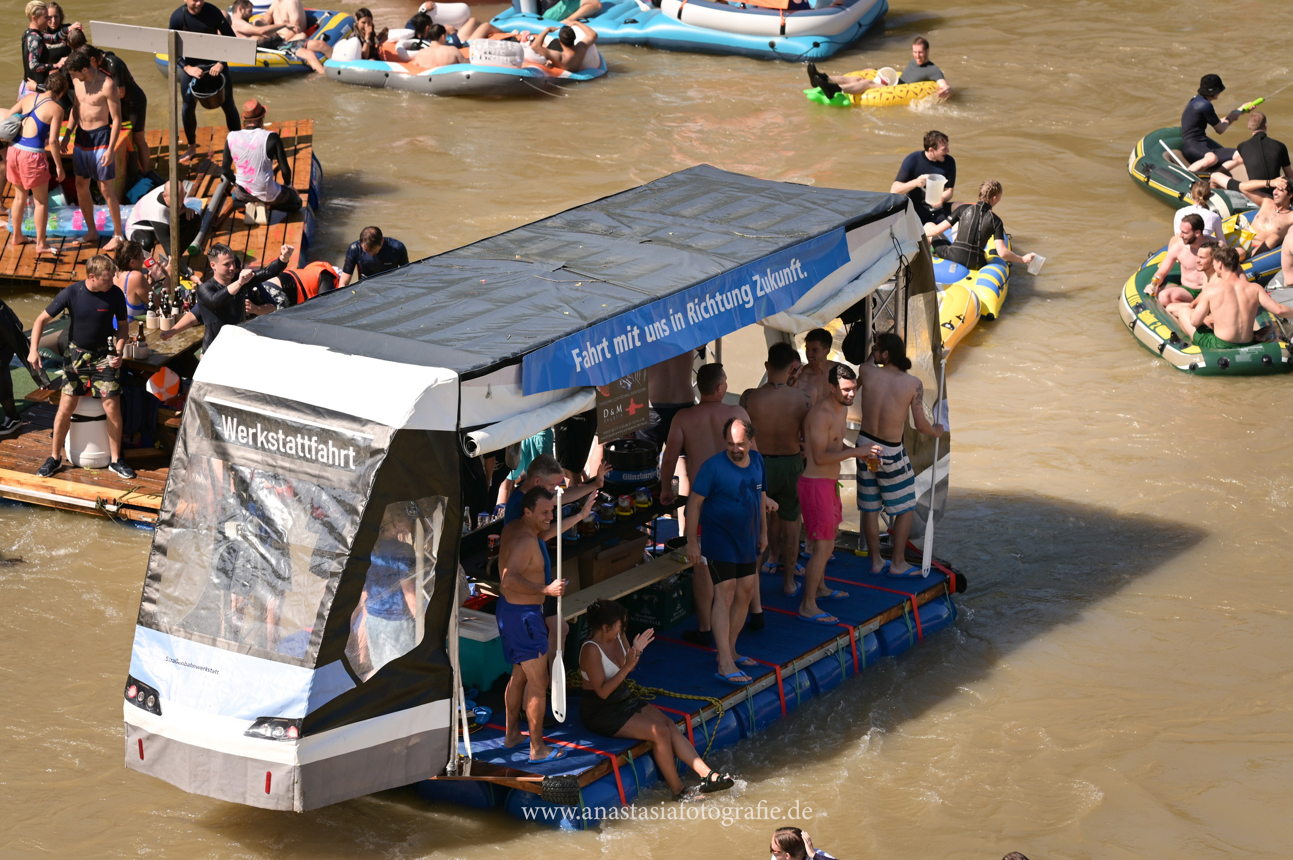 Nabada Ulm 2025. Newbornfotograf Kinderfotograf Ulm Familienfotograf Anastasia Neu-Ulm