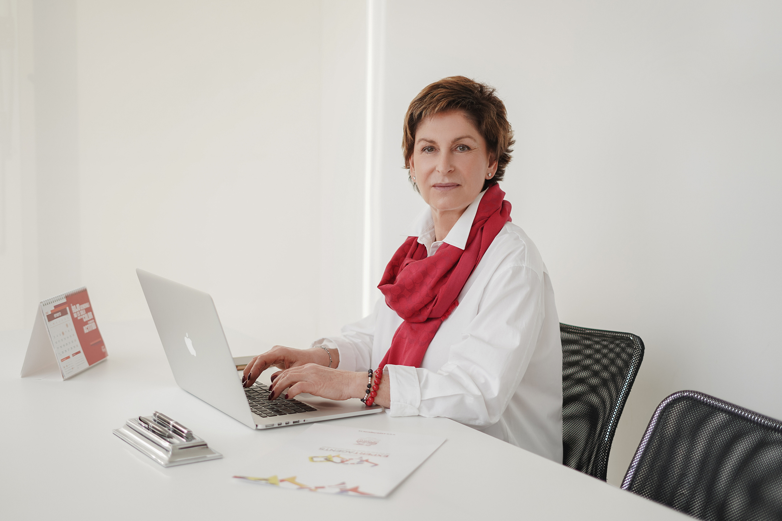 Бизнес-съемка. Индивидуальный, семейный, свадебный фотограф Бенидорм Диана Меметова