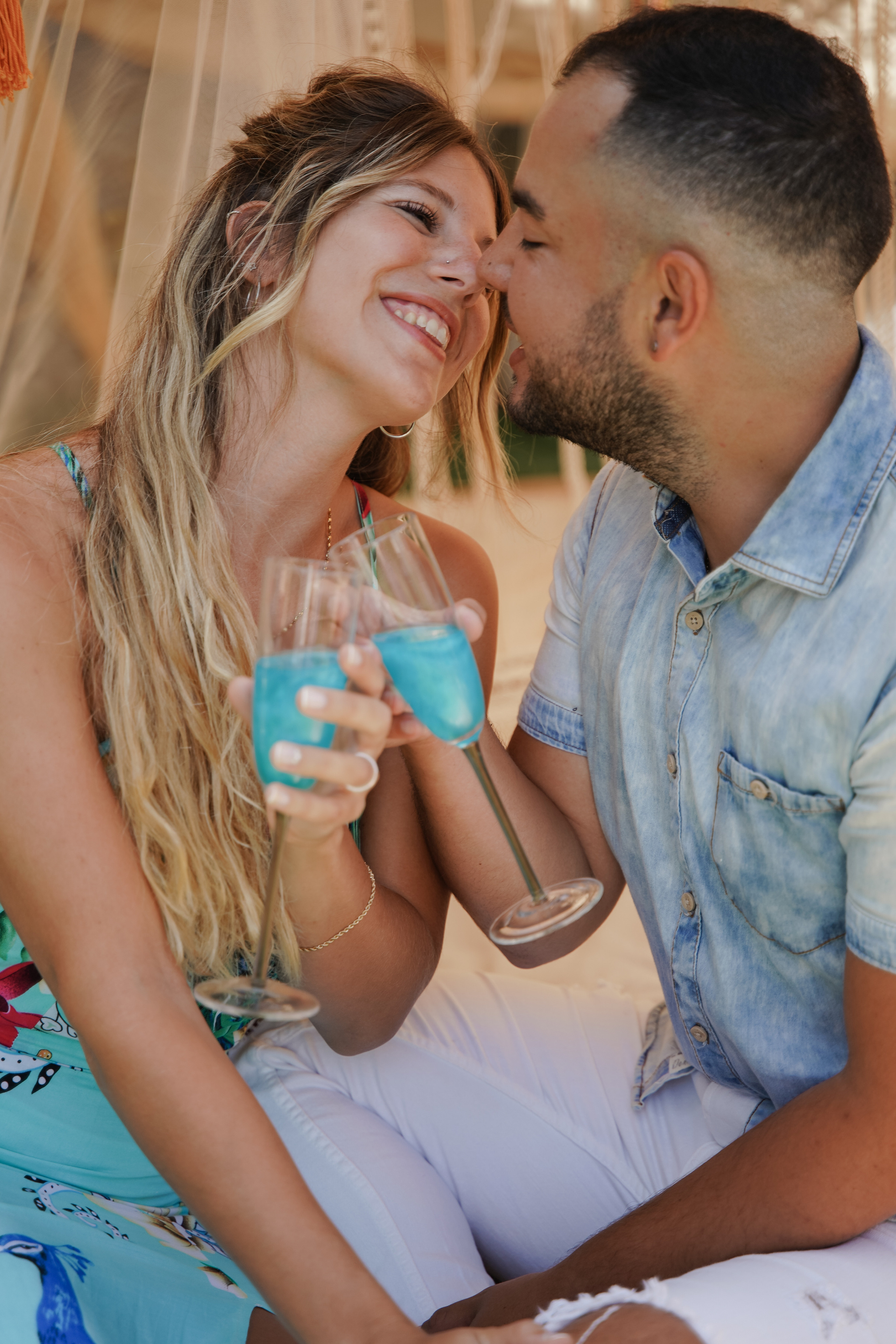 Pedida de mano. Fotografo familiar, bodas, reportaje Diana Memetova Alicante, Benidorm