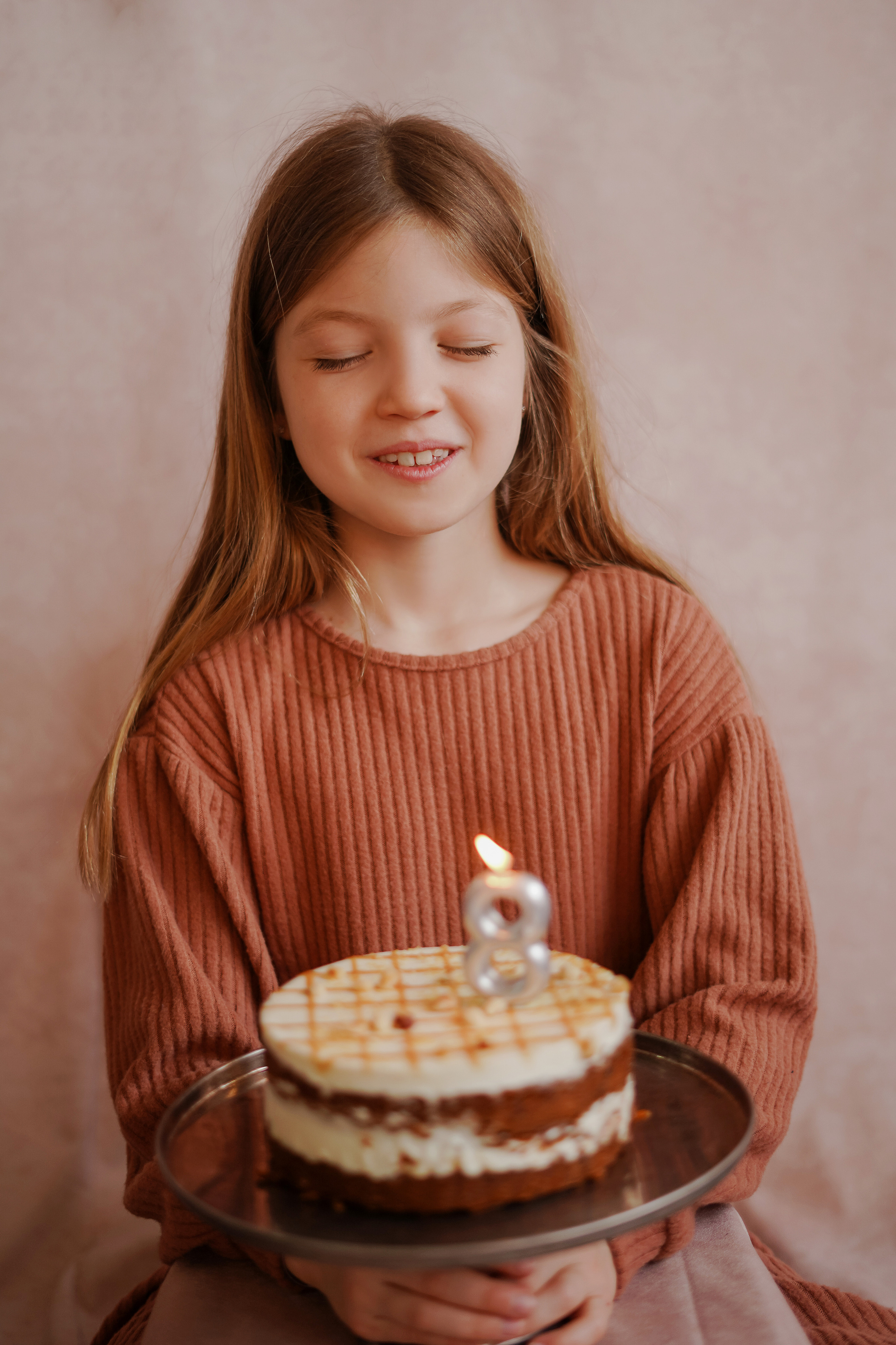 Cumpleaños. Rodaje en vuestra casa. Fotografo familiar, bodas, reportaje Diana Memetova Alicante, Benidorm