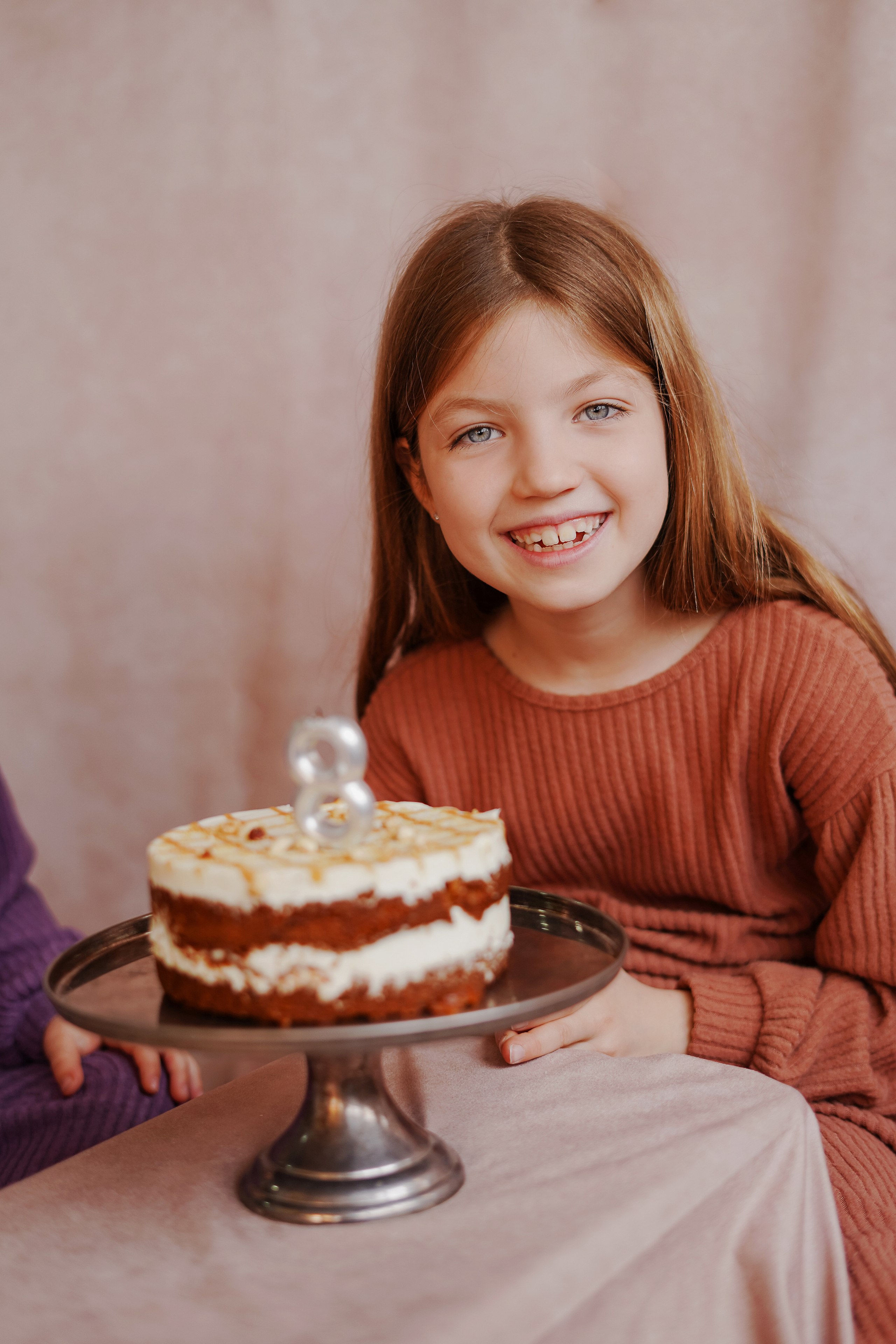 Cumpleaños. Rodaje en vuestra casa. Fotografo familiar, bodas, reportaje Diana Memetova Alicante, Benidorm