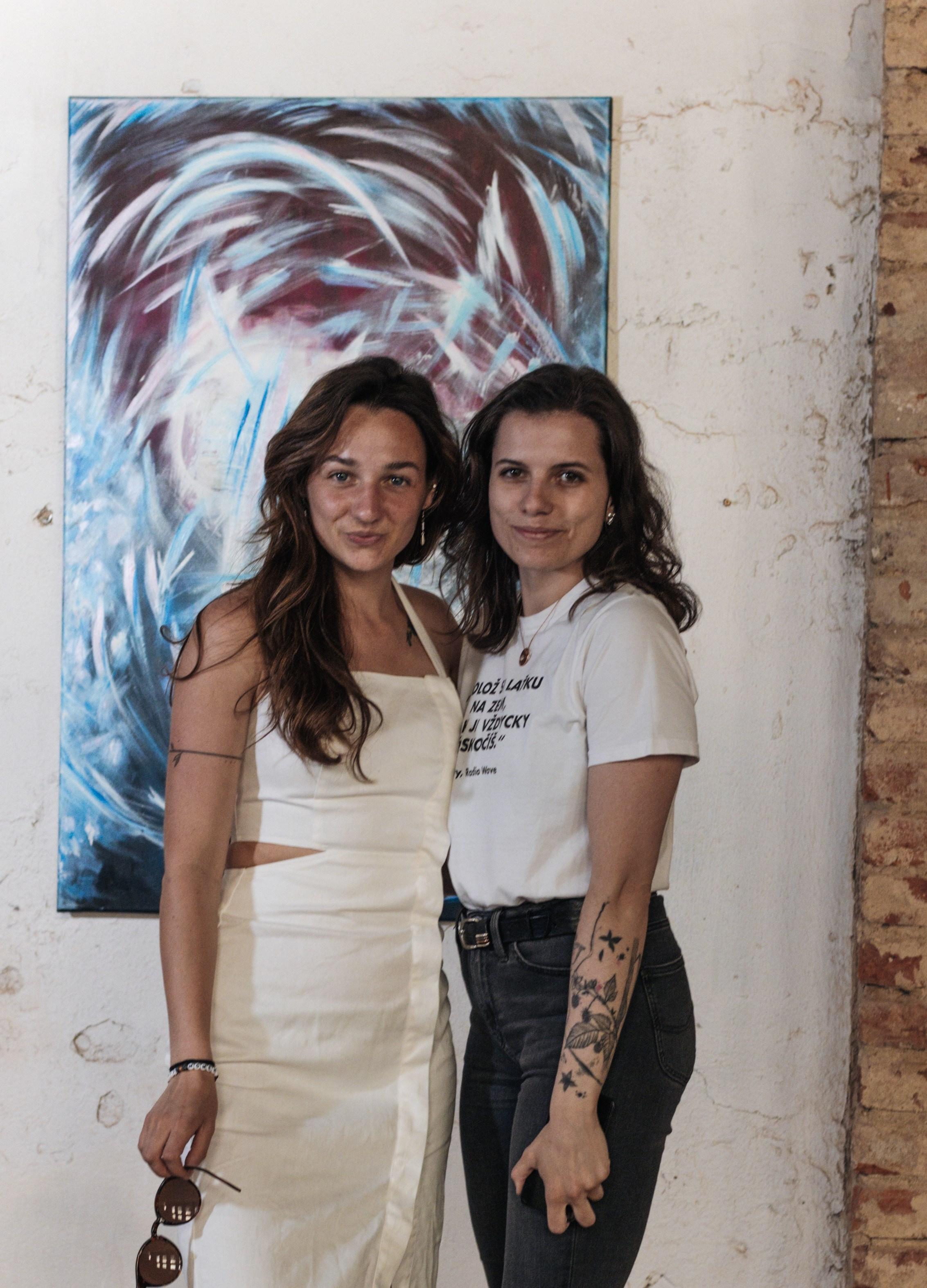 INDIVIDUÁLNÍ KOUČOVACÍ MALBA. Dana Lišková — Empatická fotografka | Introspektivní umělkyně | Neurodivergentní koučka| Zakladatelka Artepy.cz