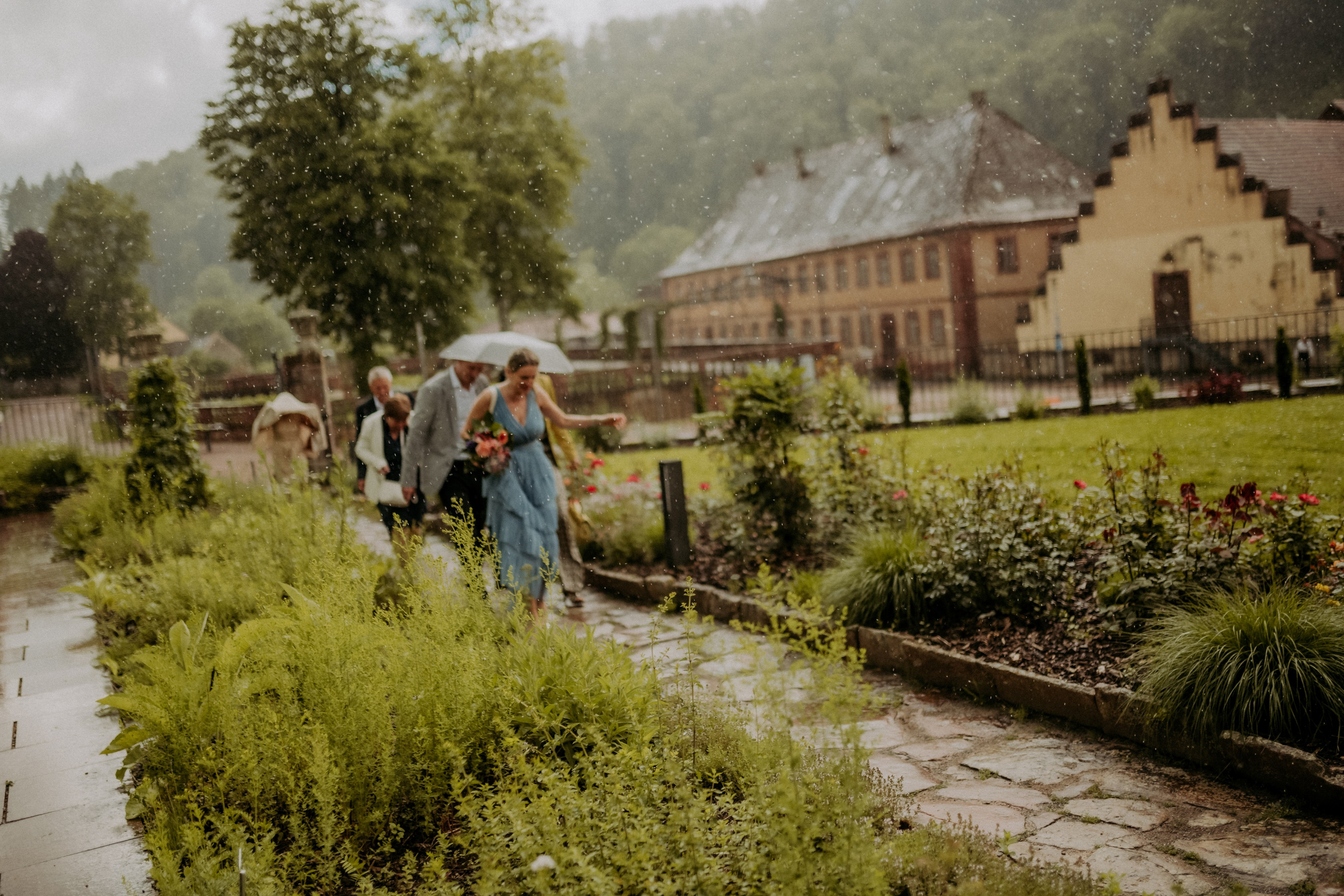Hochzeit Kloster Bronnbach. Anna Saribekyan – Beste Hochzeitsfotografin in Würzburg, Top 10 in Deutschland