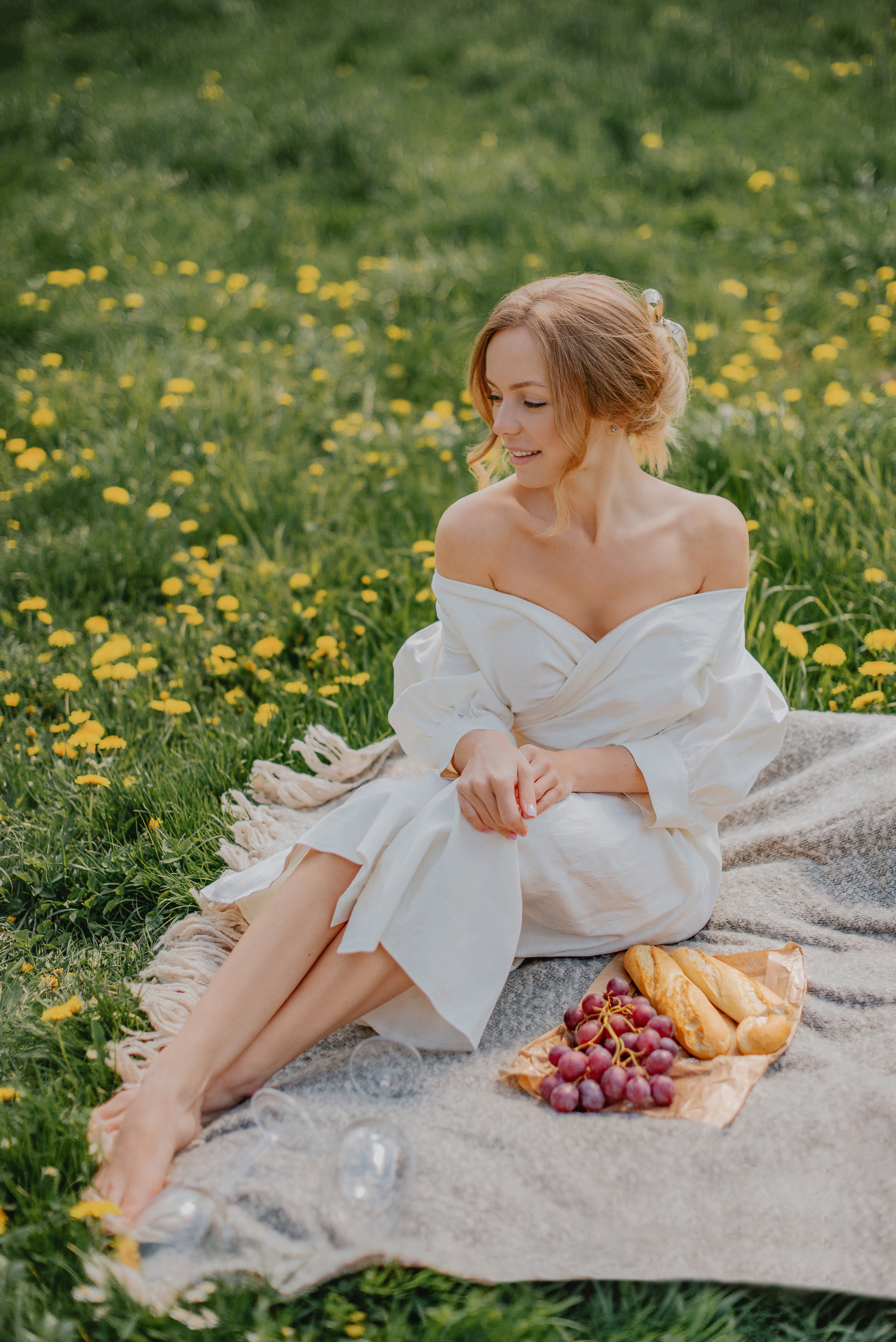 Venkovní portrétní focení v Průhonickém parku v Praze. Profesionální fotografka v Praze Anastasia Haritonova