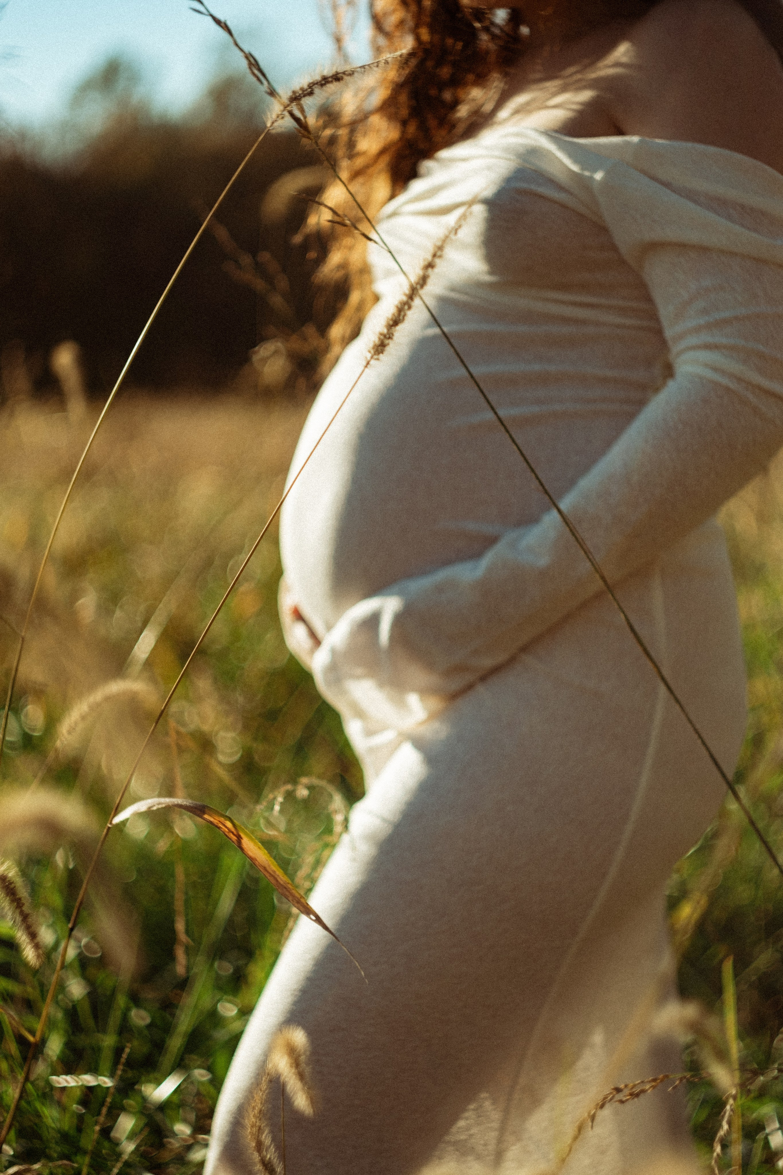 Dreamy maternity session Richmond, Virginia. Family Photographer Anna Dobrovolskaia | Richmond, VA