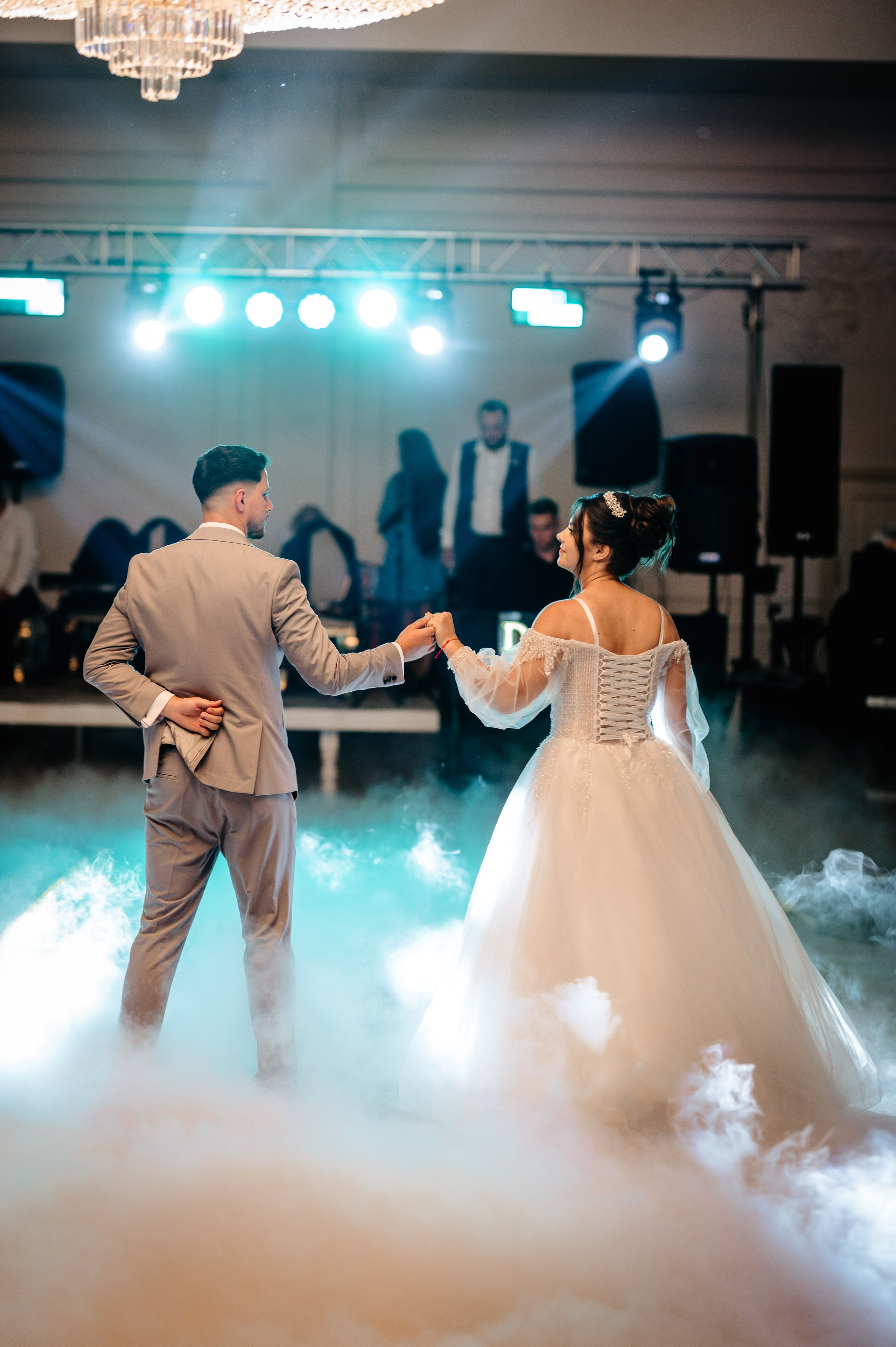 Georgiana & Eduard. Creativeiso.ro