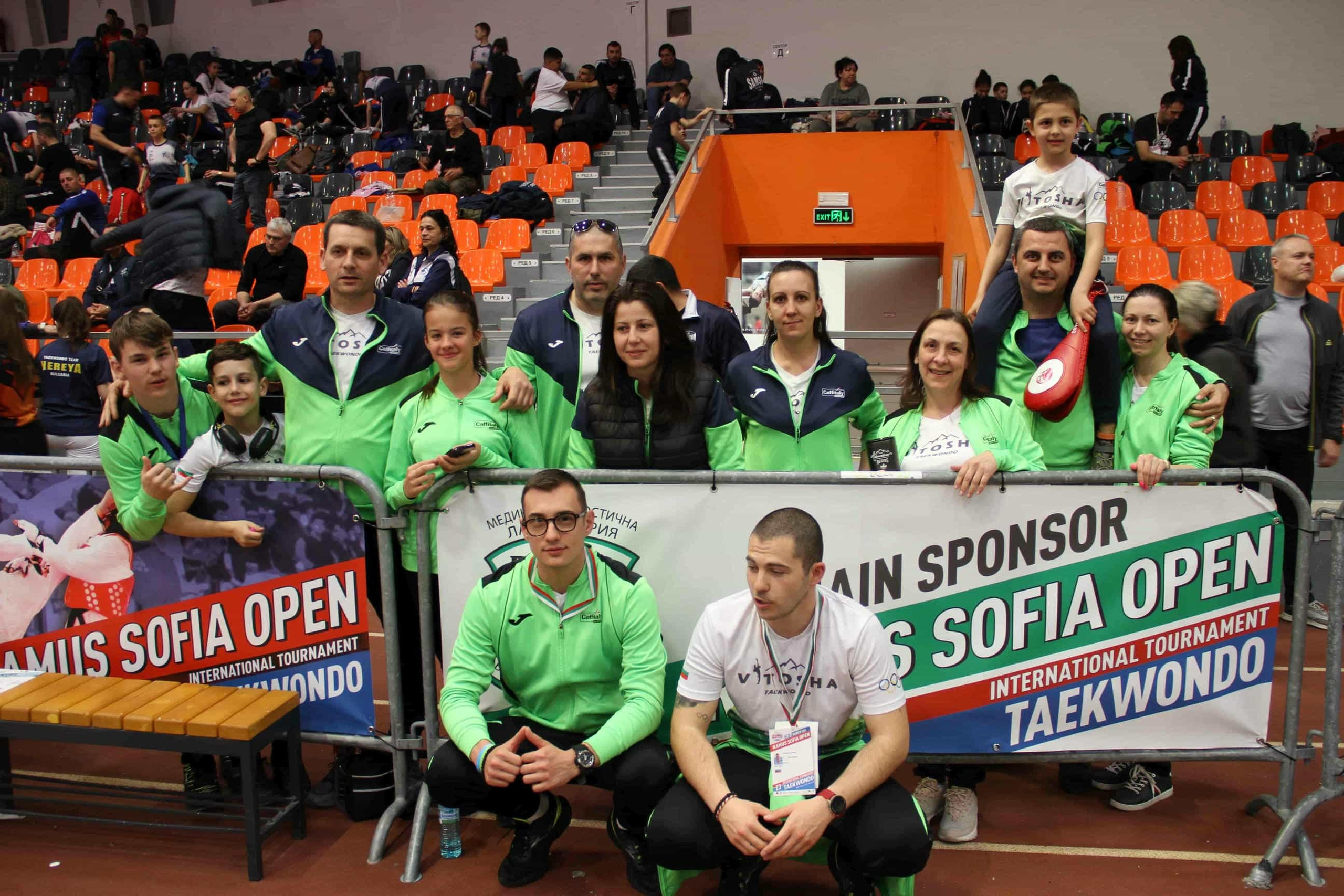 PhotoAdrenaline.com — СПОРТНА, РЕПОРТАЖНА и ПОРТРЕТНА Фотография