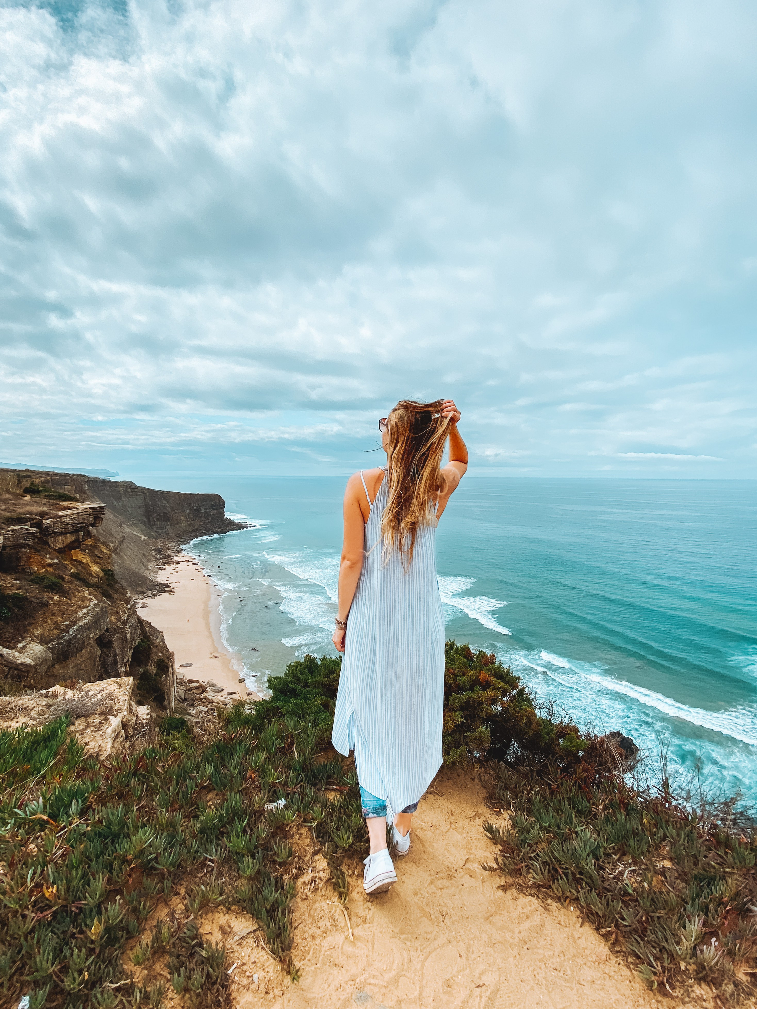 Jógový pobyt v Portugalsku 2024. Mateřství. Nevýchova. Život v souladu s přírodou. Jóga