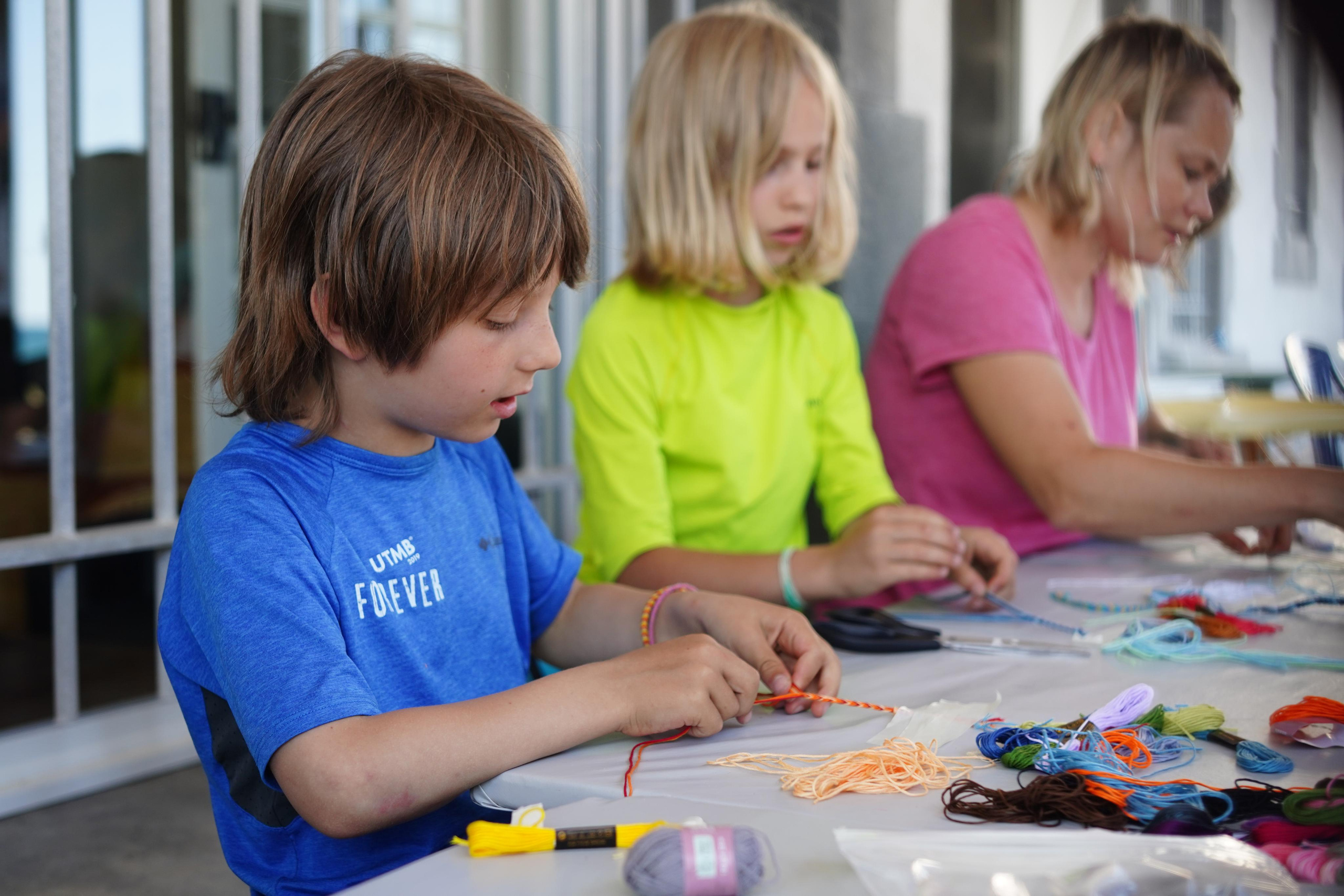 Семейный лагерь «Приключения Индейцев». Семейные лагеря в Европе с Ниной Янечковой и Ириной Зиновьевой