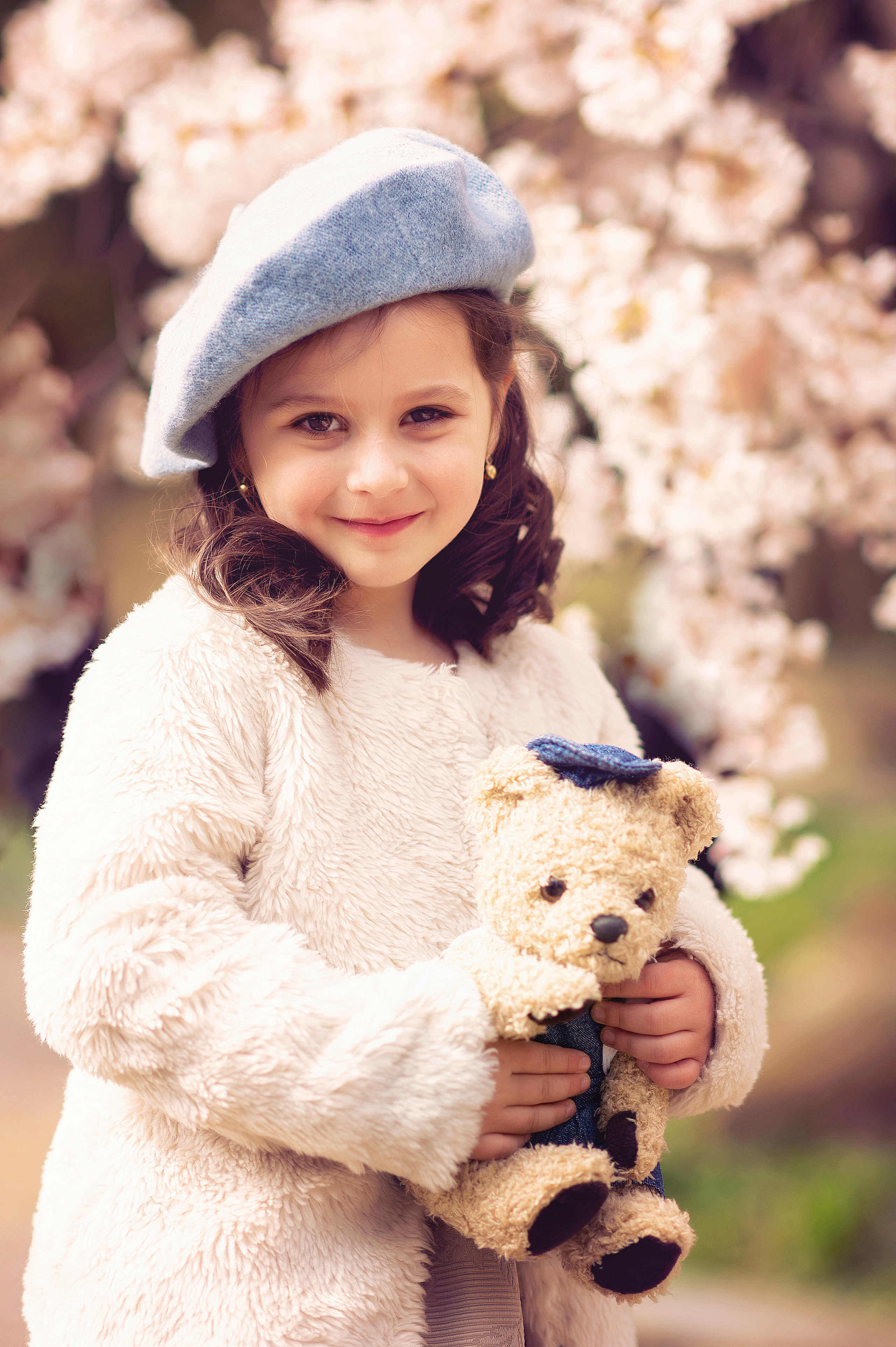 Spring in Ulm. Newbornfotograf Kinderfotograf Ulm Familienfotograf Anastasia Neu-Ulm