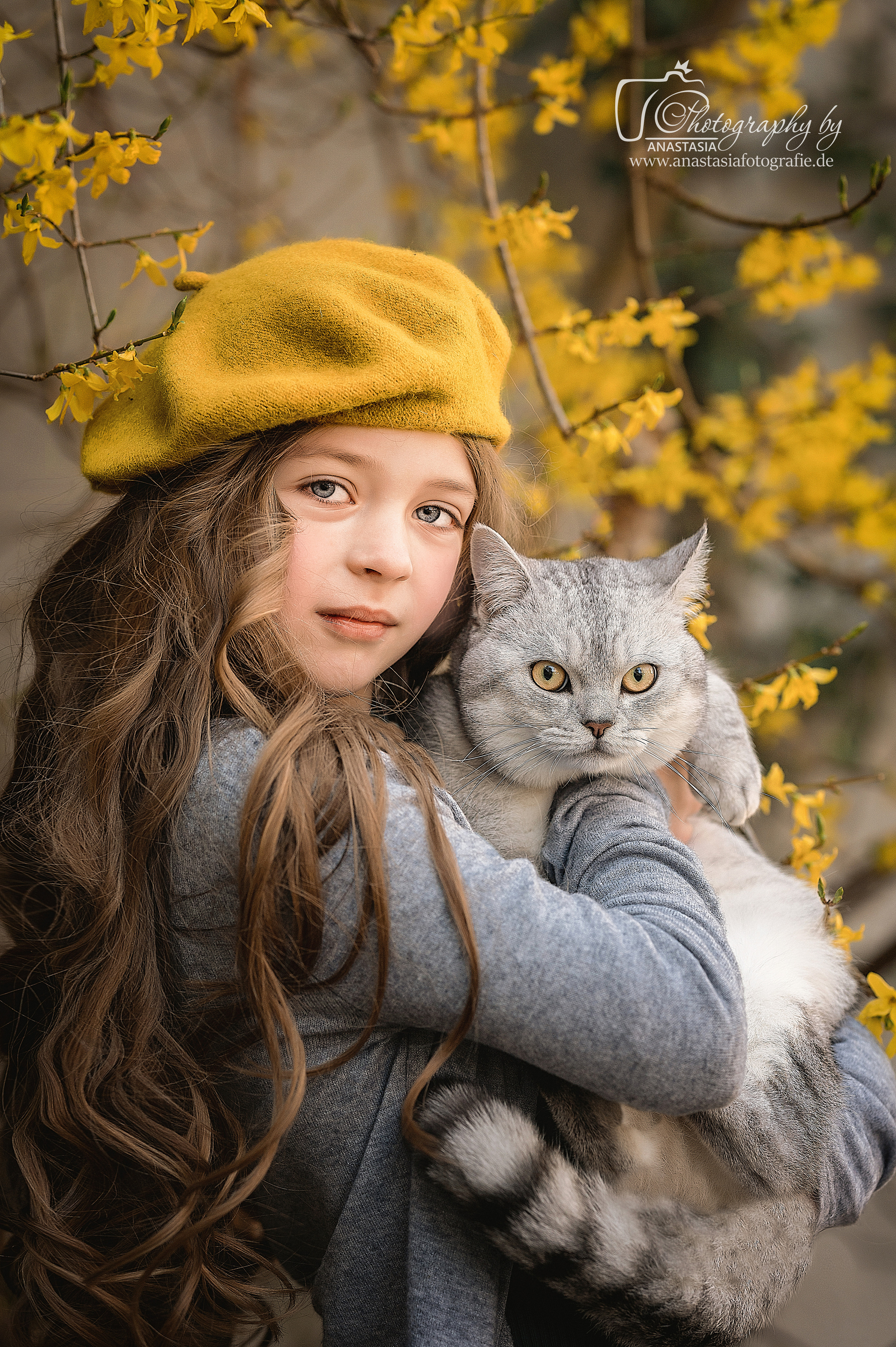 Fotoshooting mit Haustier. Newbornfotograf Kinderfotograf Ulm Familienfotograf Anastasia Neu-Ulm