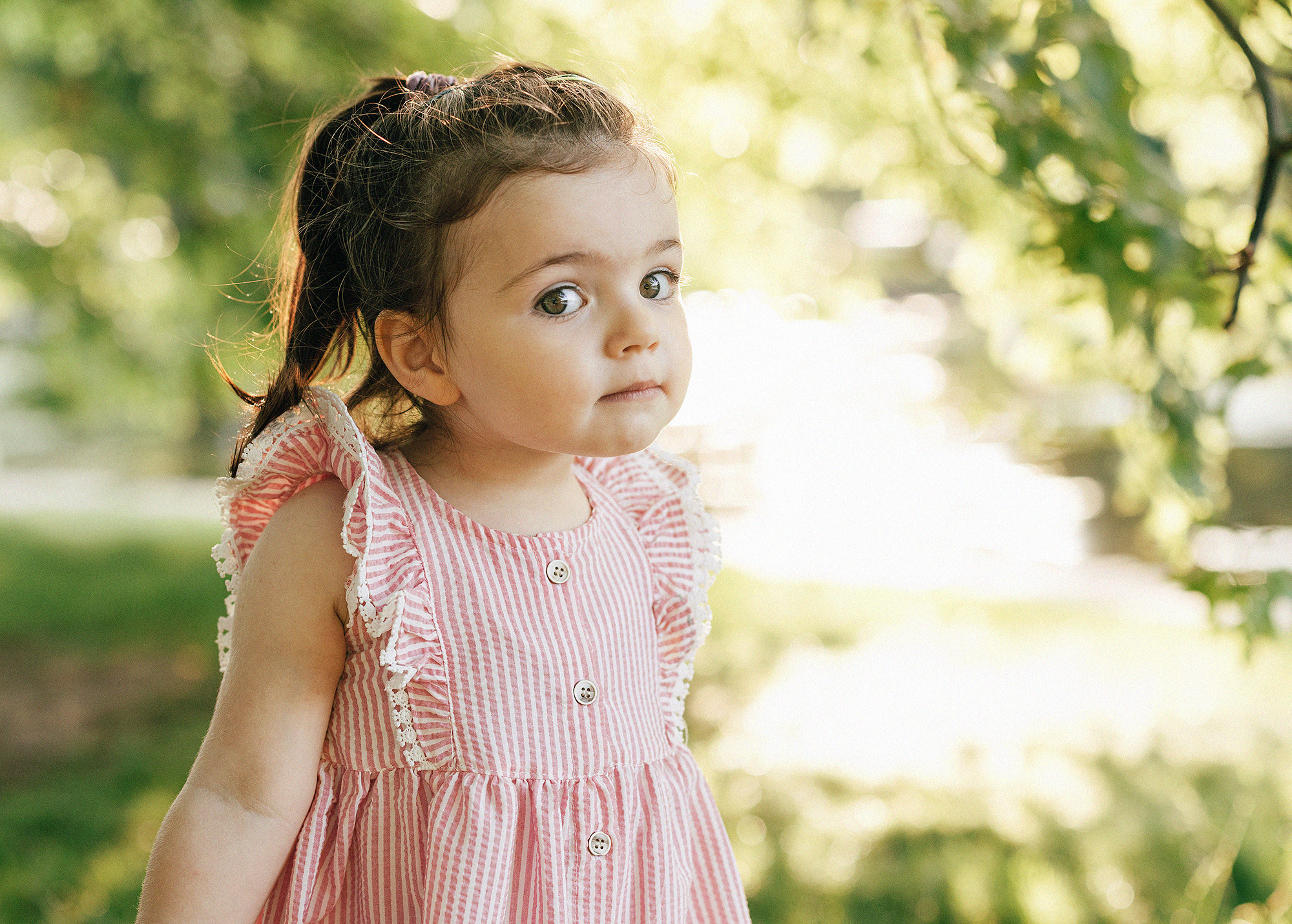 Семья в летнем парке. Прага. Семейный и свадебный фотограф в Праге Наталья Федори