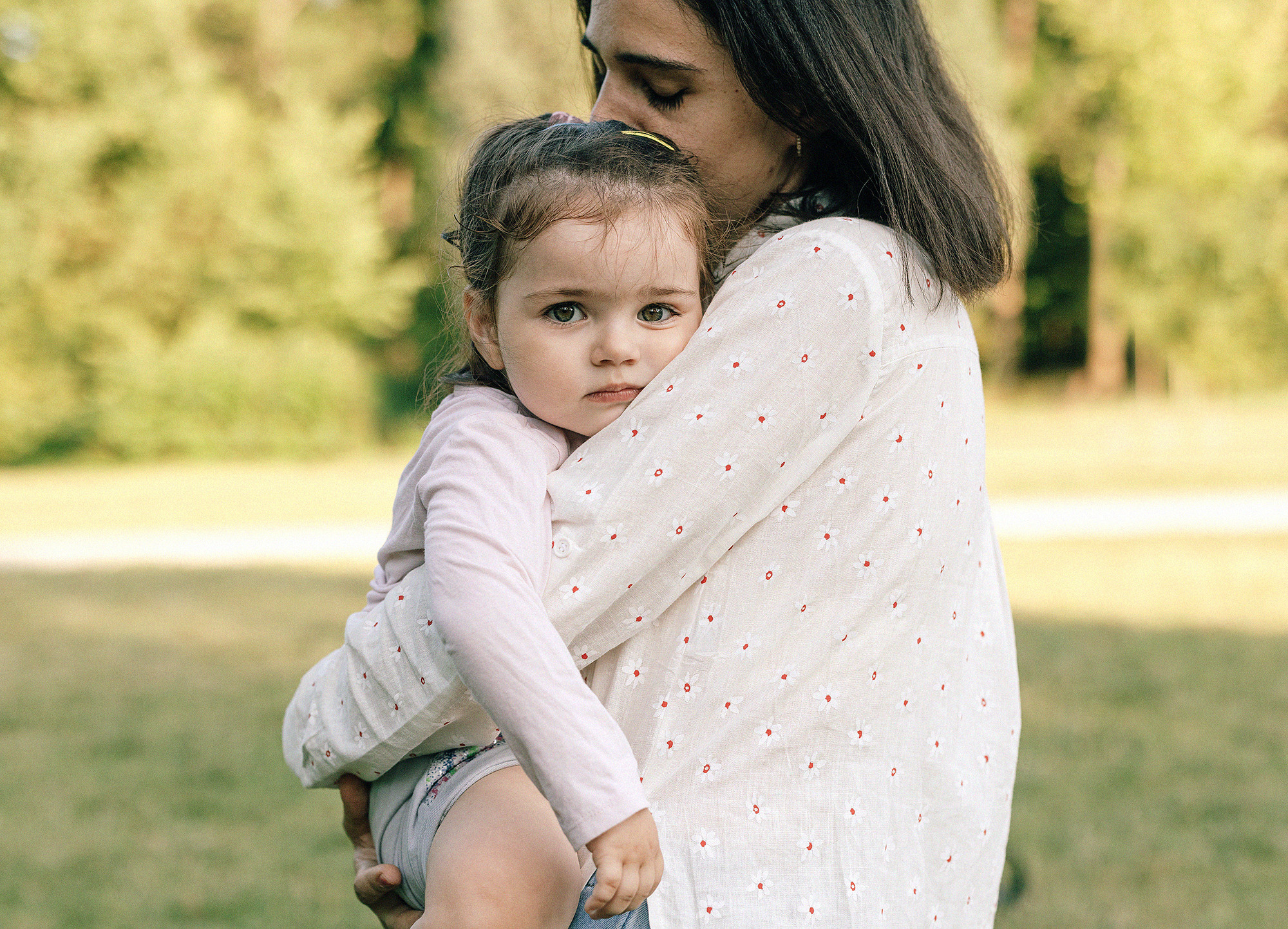 Семья в летнем парке. Прага. Семейный и свадебный фотограф в Праге Наталья Федори