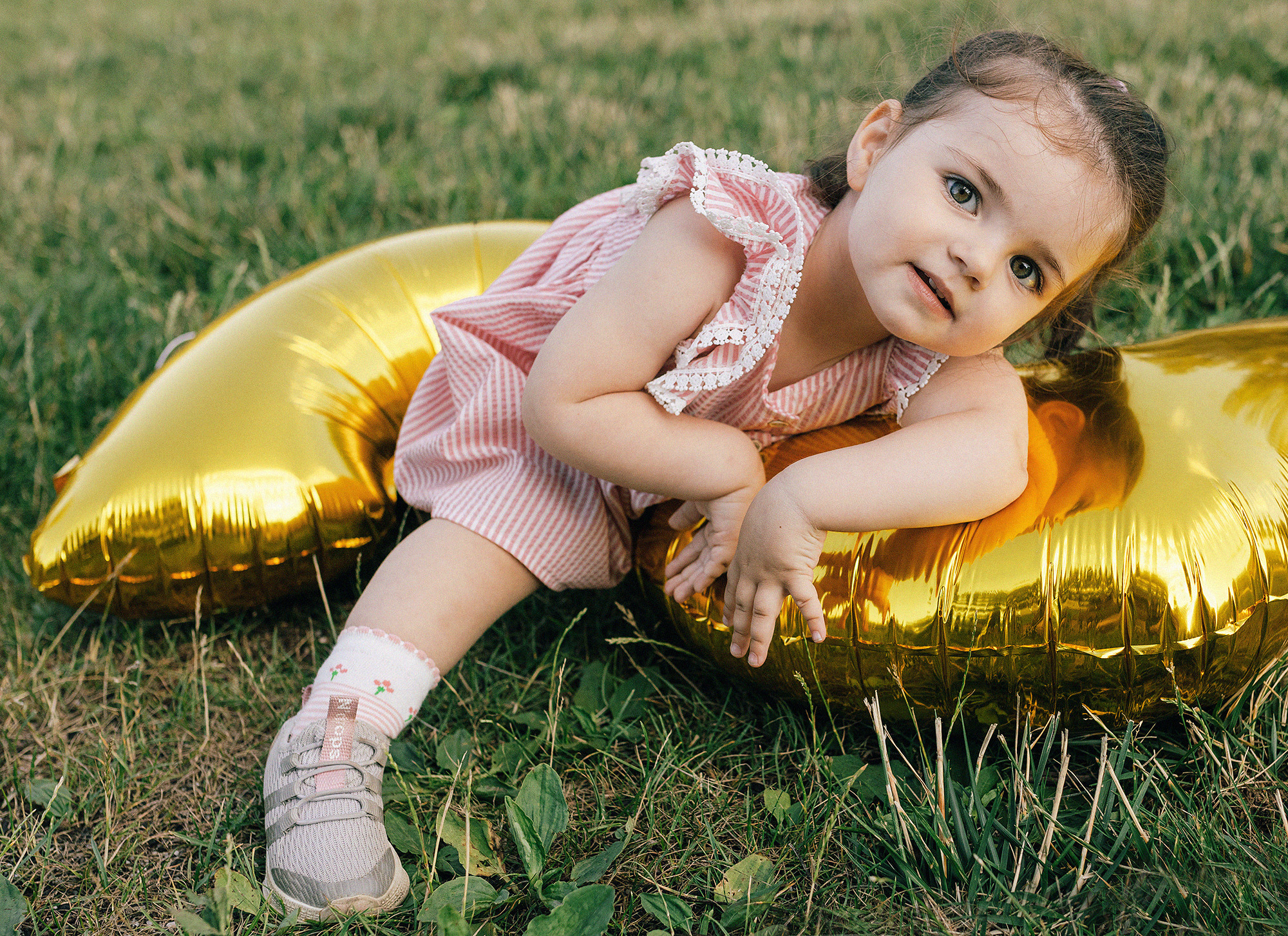 Семья в летнем парке. Прага. Семейный и свадебный фотограф в Праге Наталья Федори