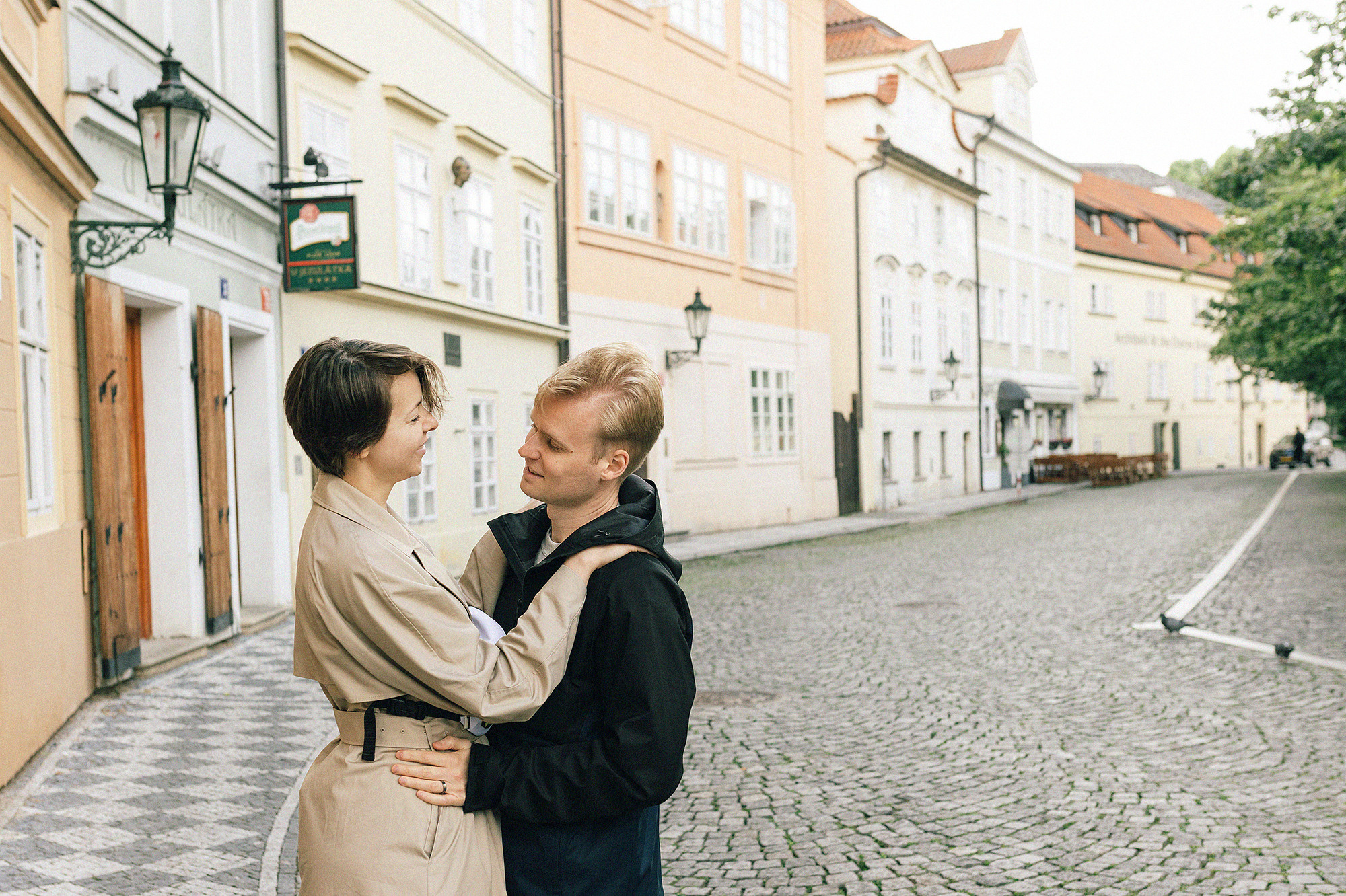 Вика и Женя в Праге. Family and wedding photographer in Prague Natalia Fedori