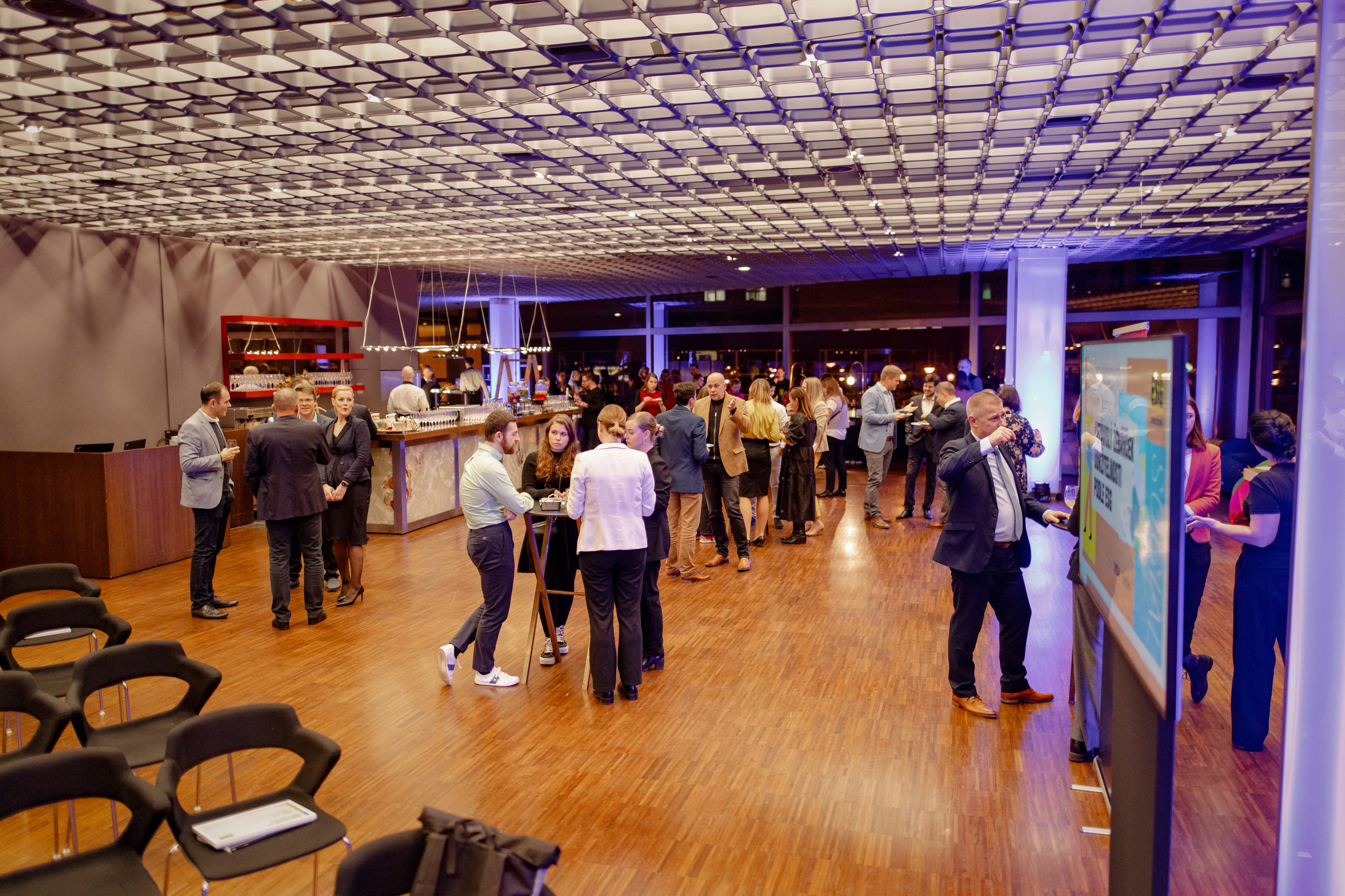 Eventová fotografie. Dana Lišková — Empatická fotografka | Introspektivní umělkyně | Neurodivergentní koučka| Zakladatelka Artepy.cz